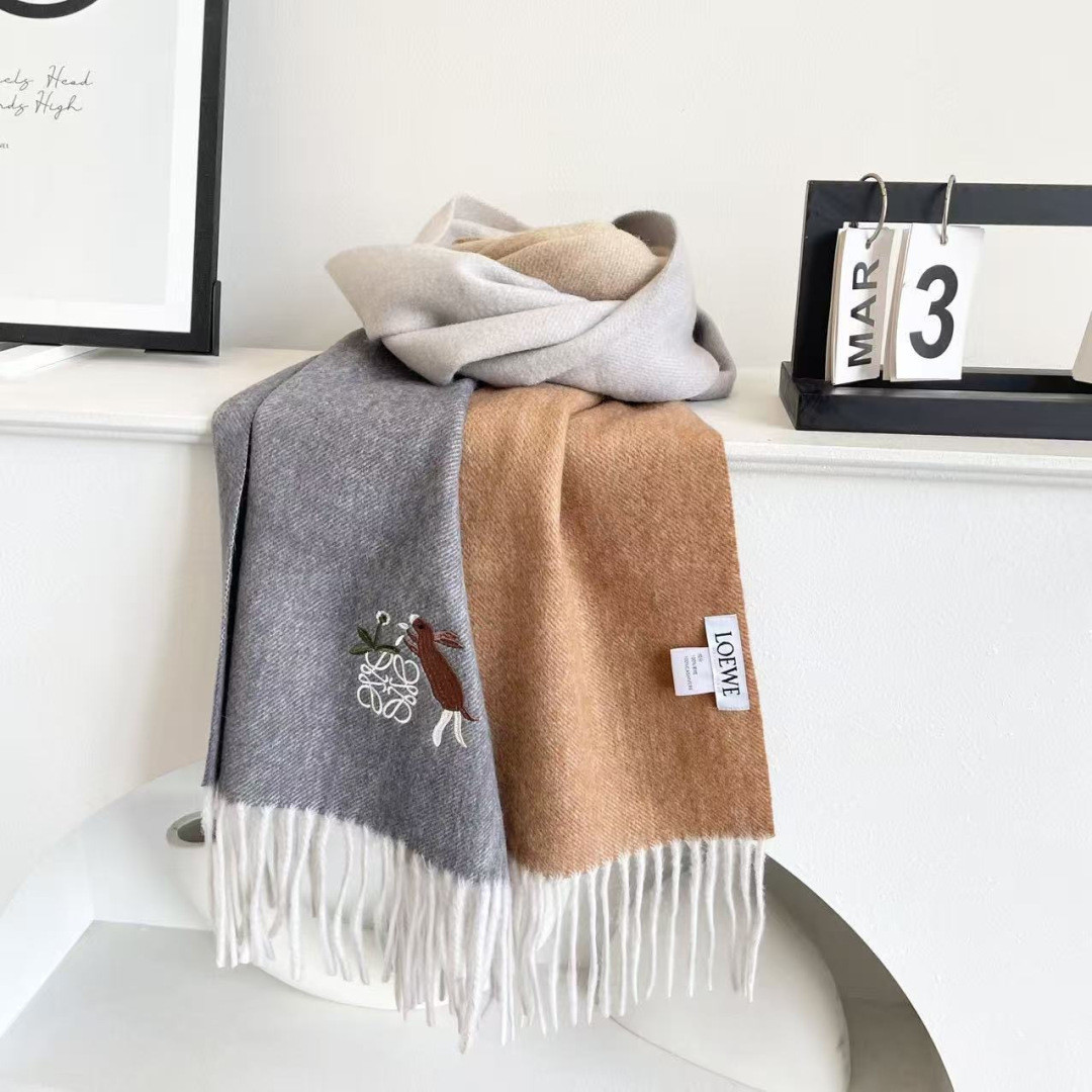 L0ew* scarf 32x180cm