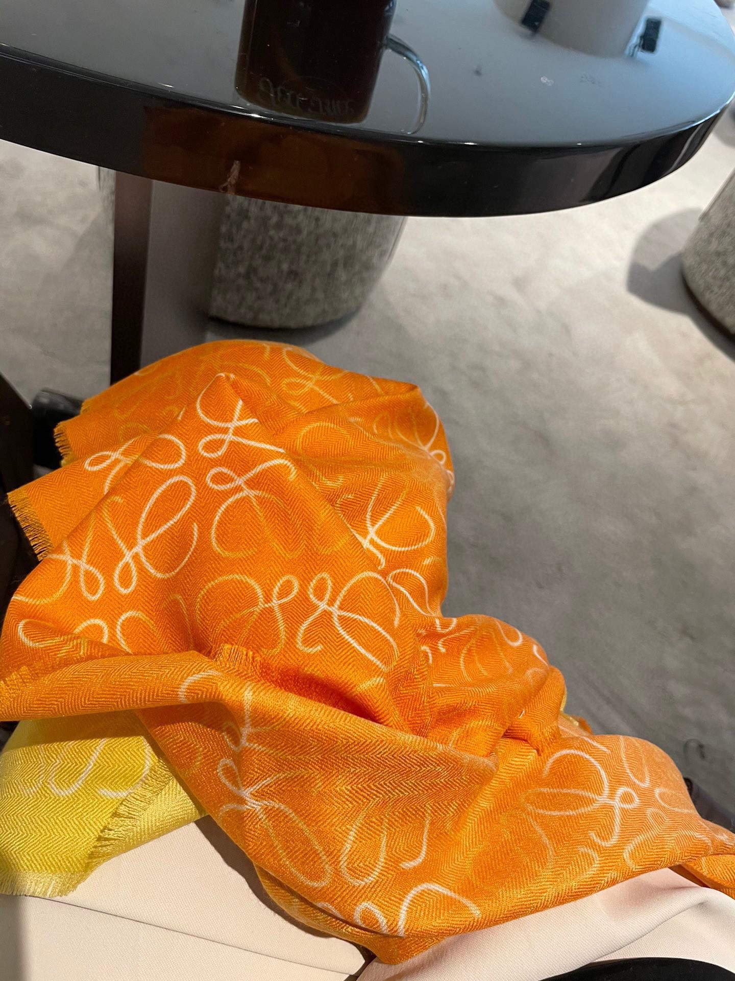 L0ew* scarf 45x200cm