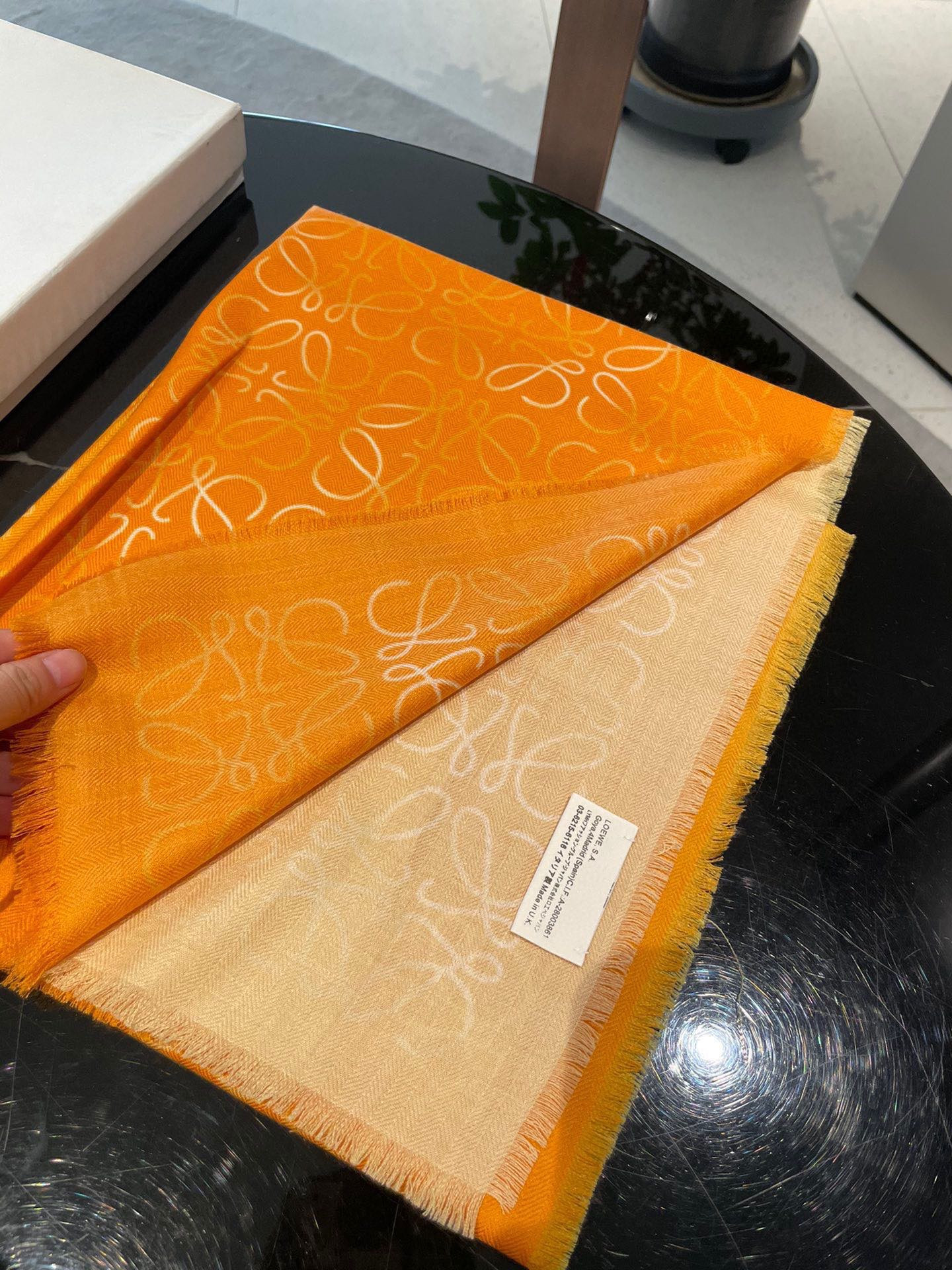 L0ew* scarf 45x200cm