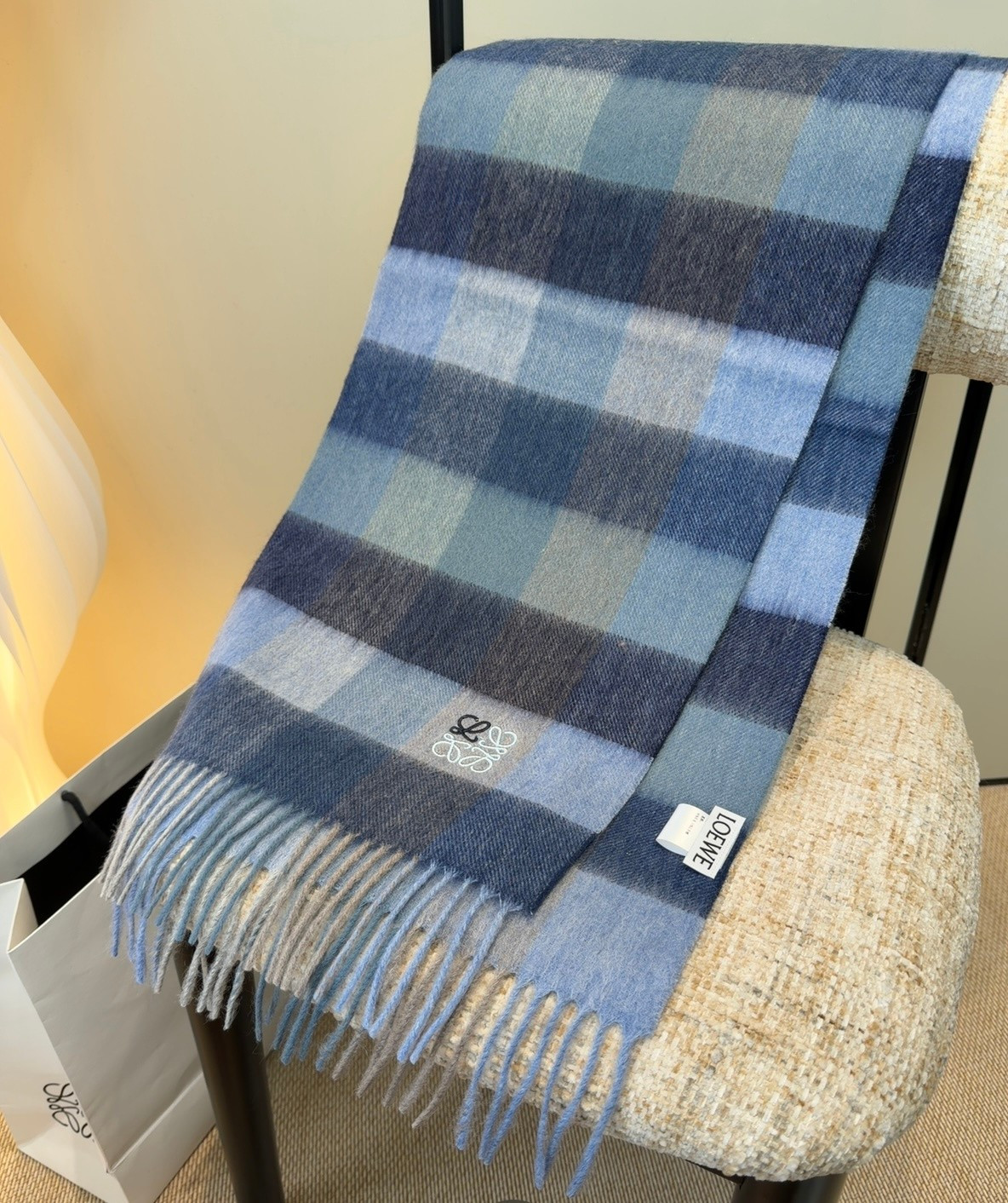 L0ew* scarf 30x180cm