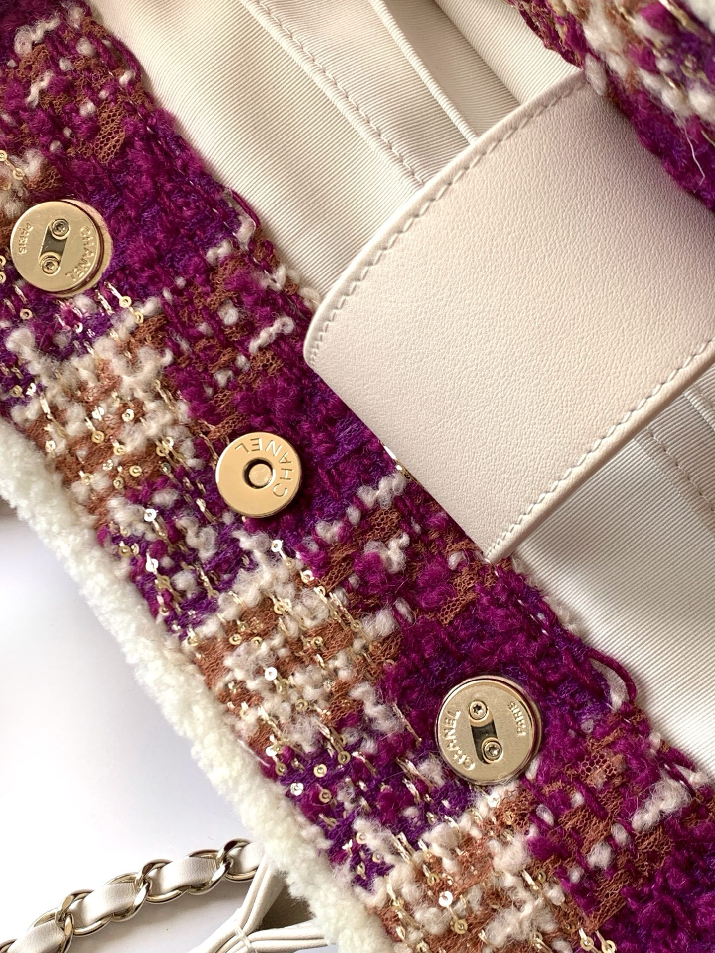 Ch**el Shopping Bag 27.5x39.5x16cm