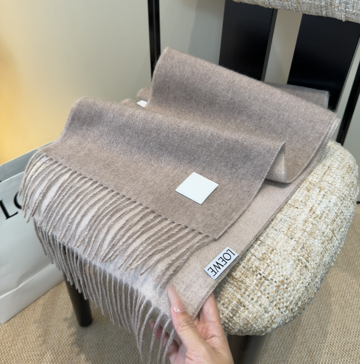 L0ew* scarf 30x180cm