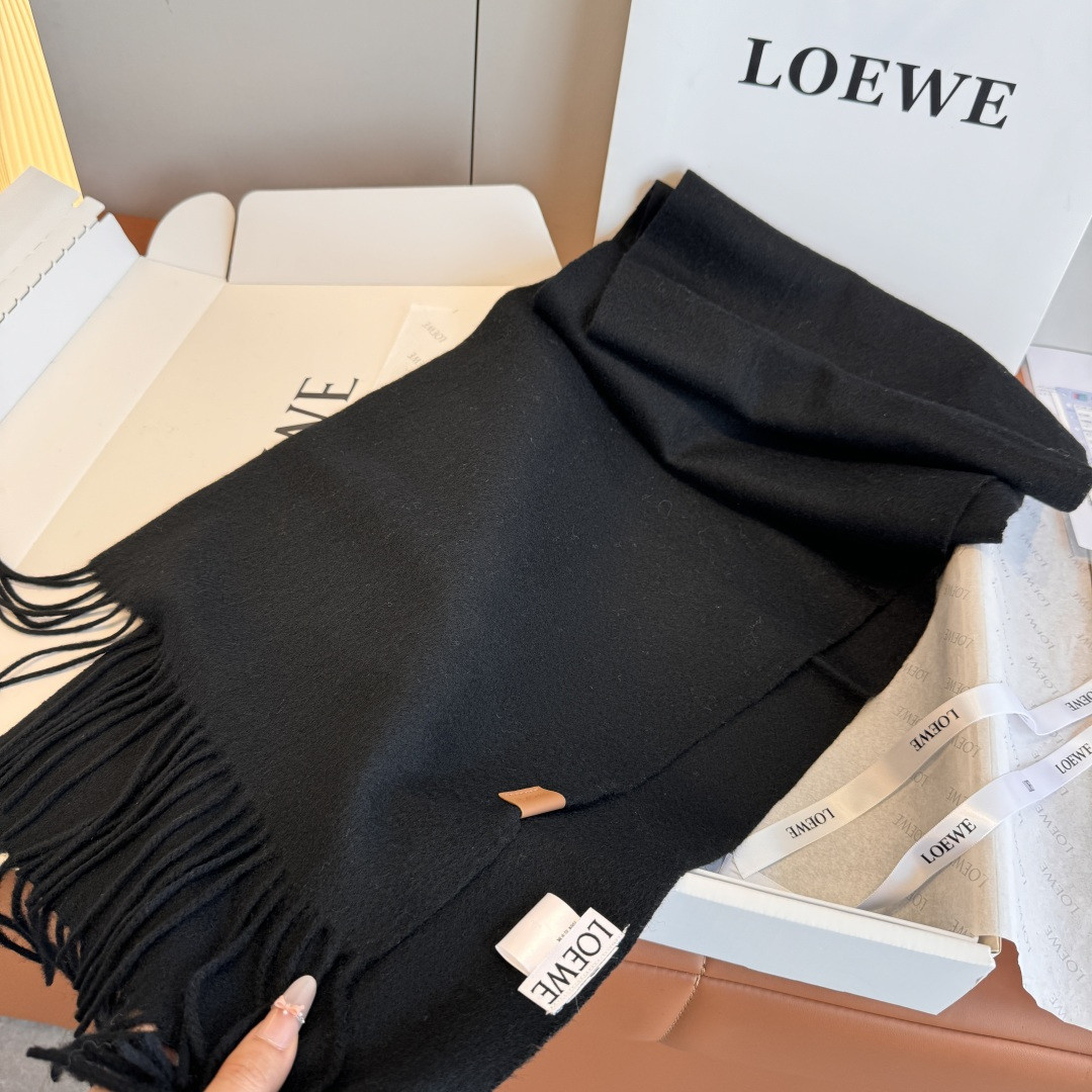 L0ew* scarf 30x180cm