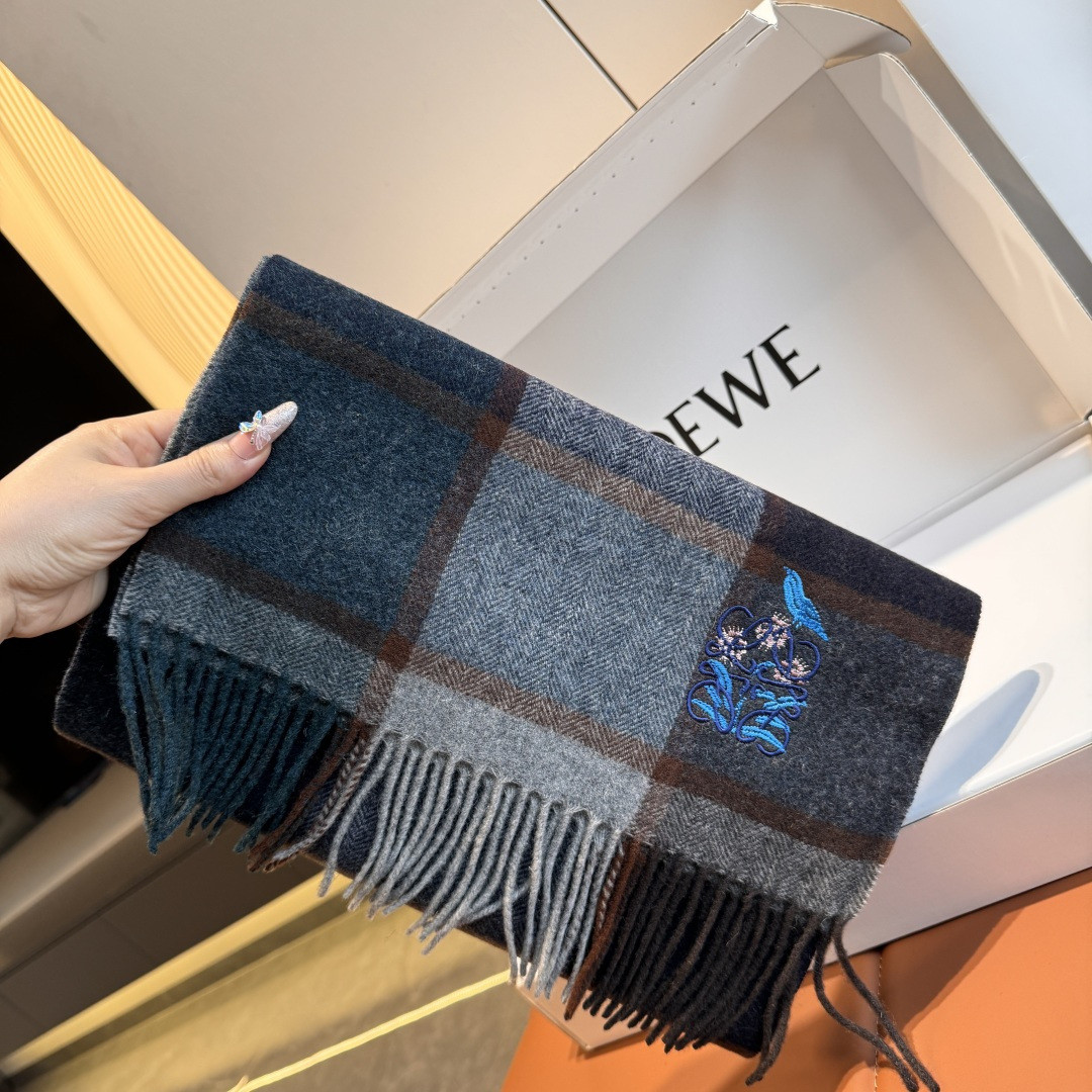 L0ew* scarf 30x180cm