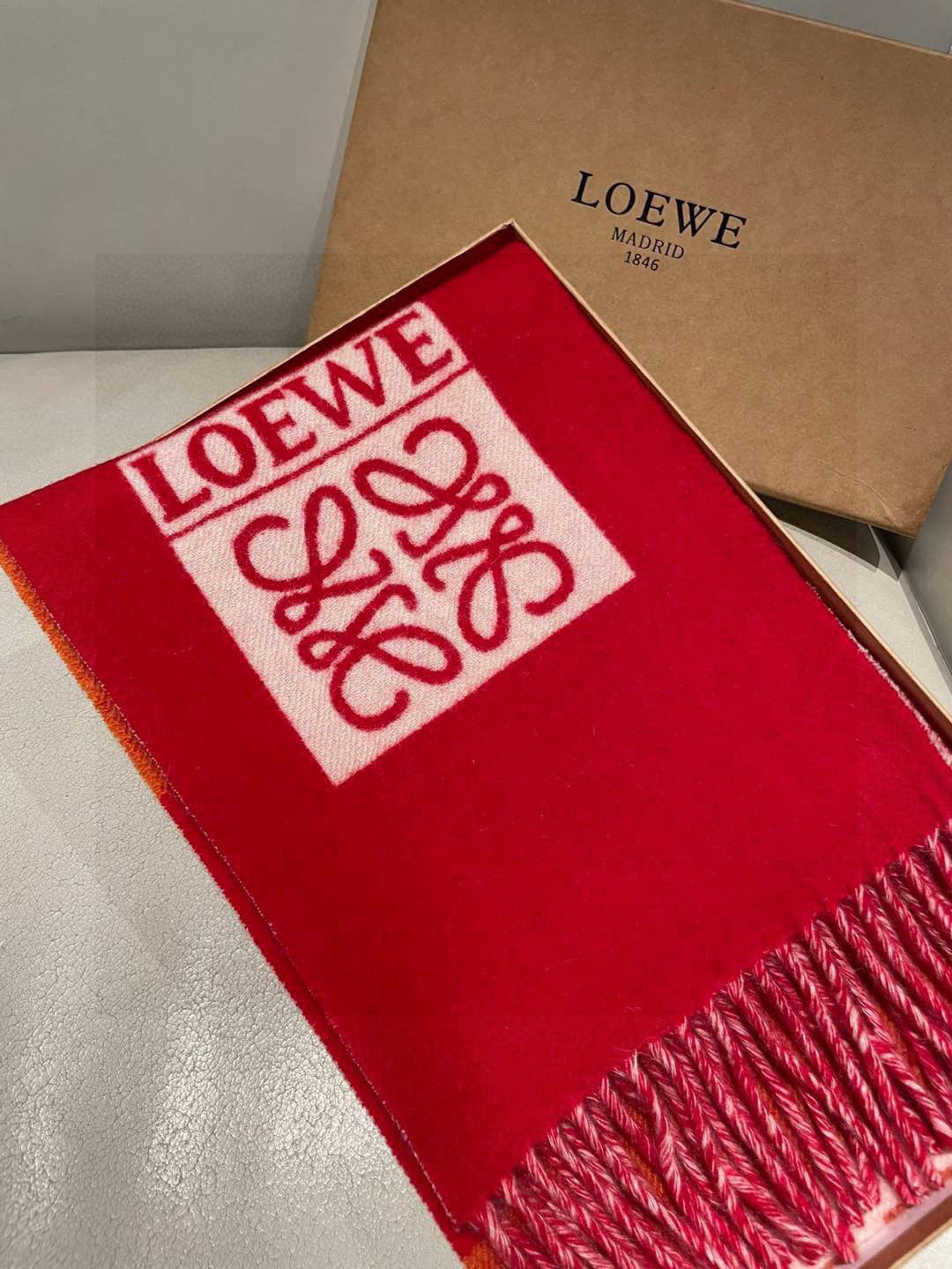 L0ew* scarf 30x190cm