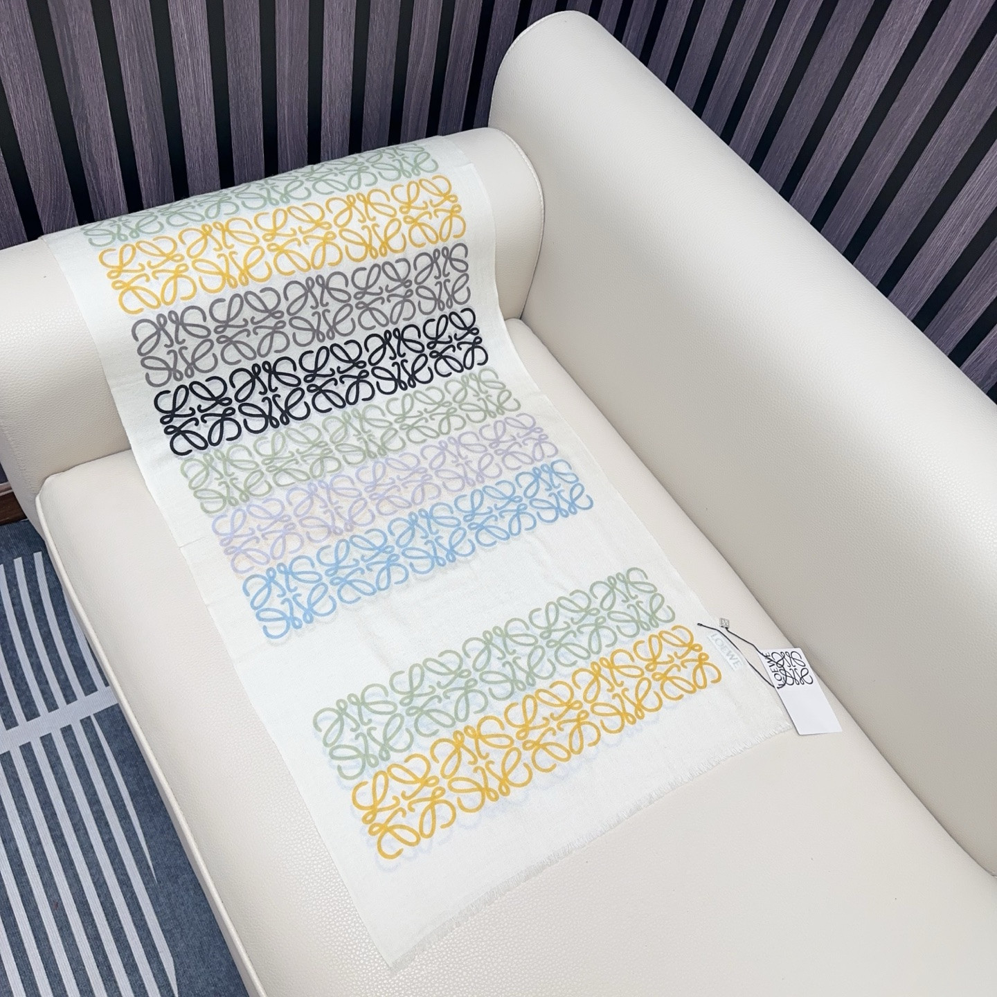 L0ew* scarf 42x190cm