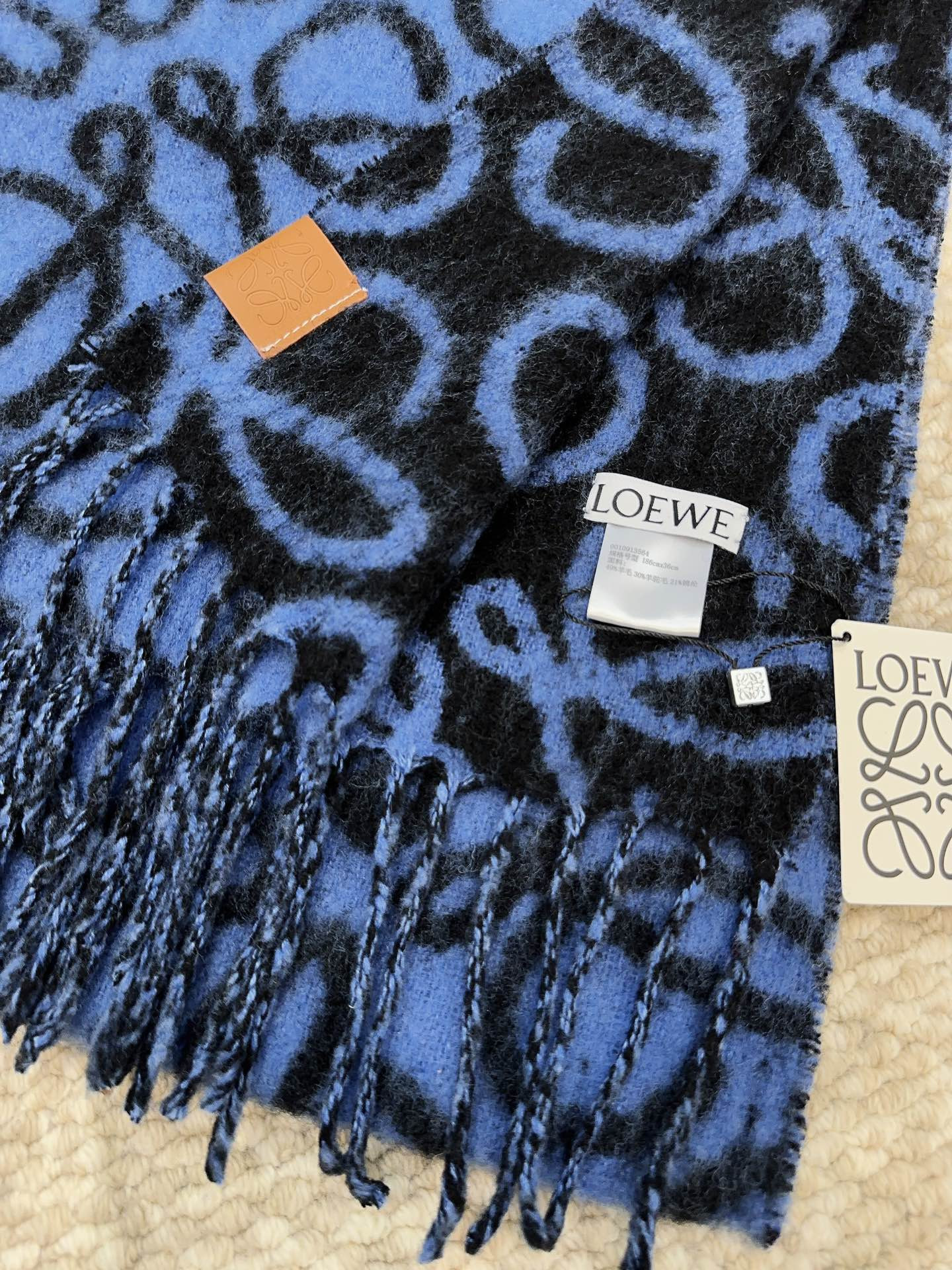 L0ew* scarf 36x186cm