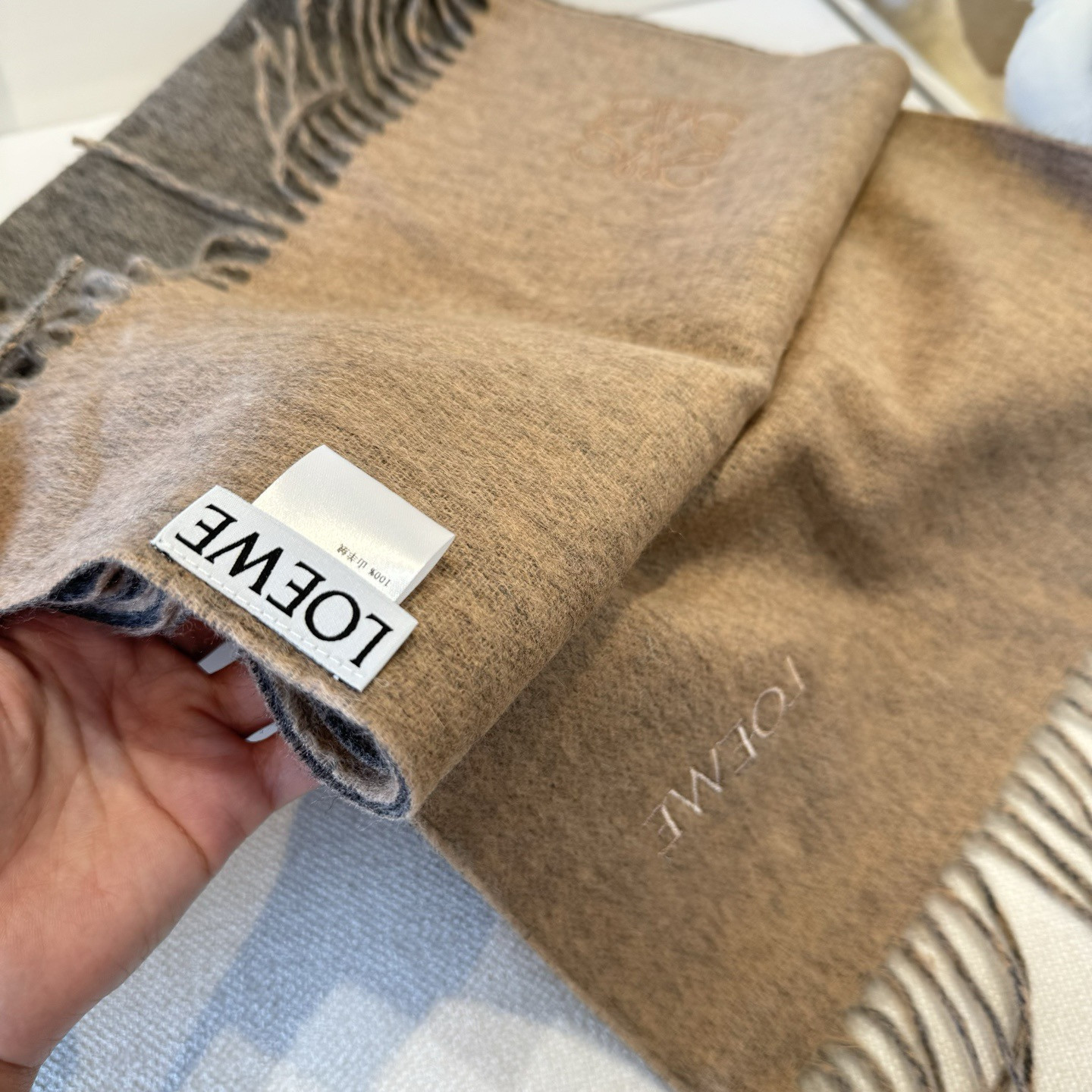 L0ew* scarf 30x180cm