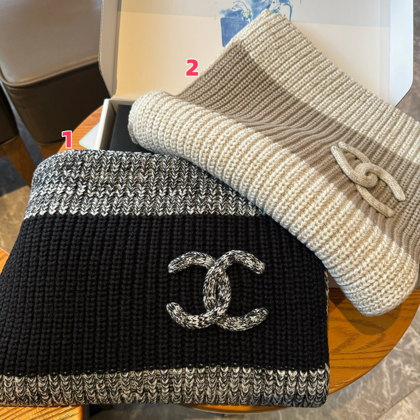 Ch**el scarf 30x200cm 100% cashmere