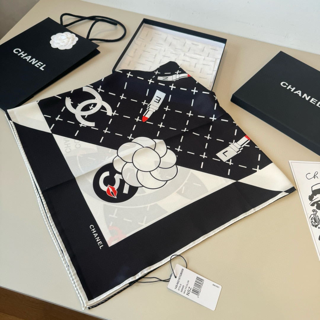 Ch**el scarf 90x90cm