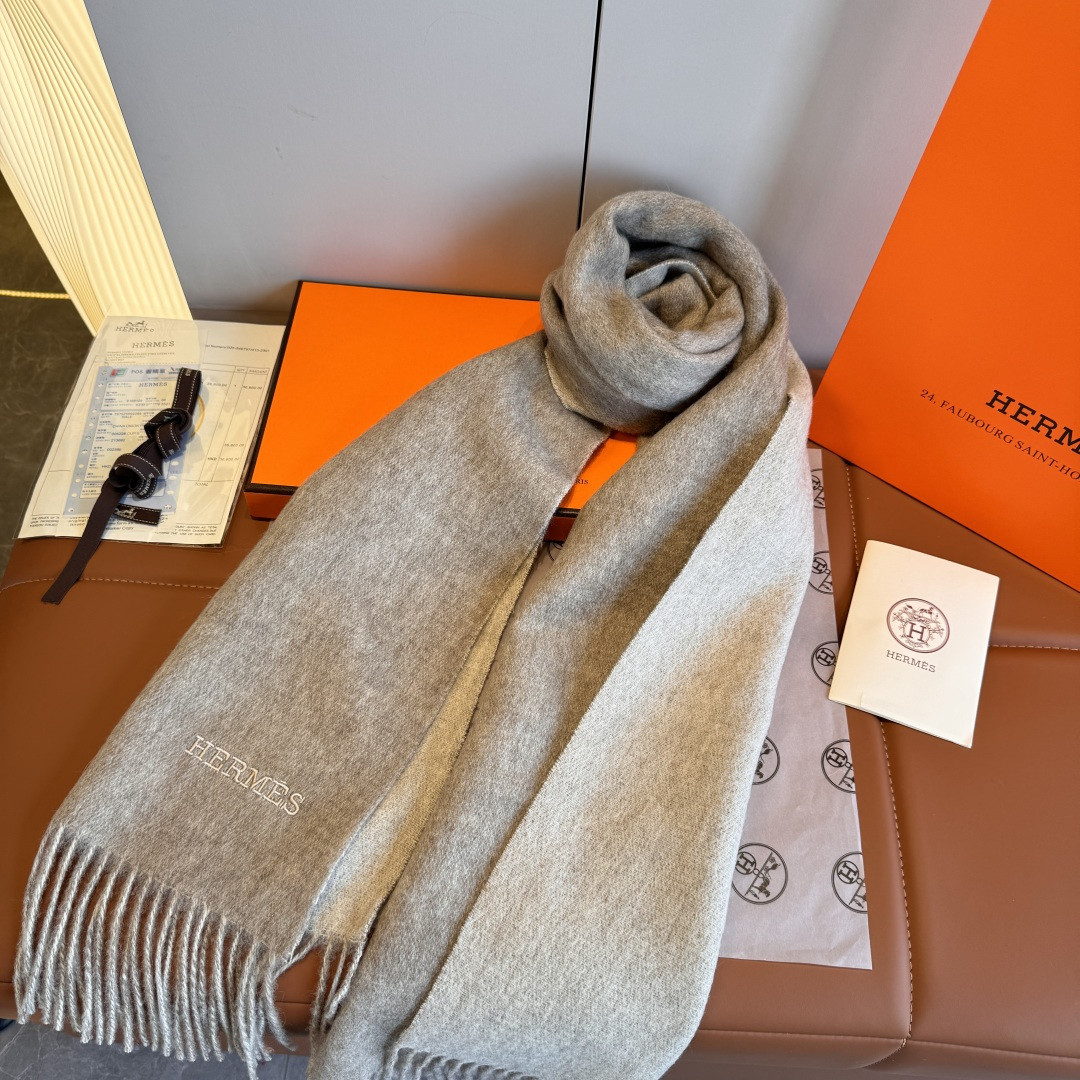 H**me5 scarf 35x180cm