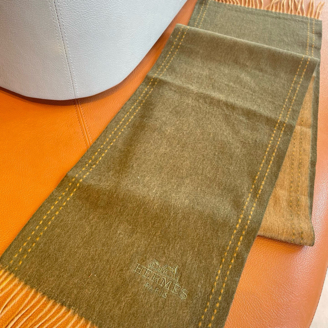 H**me5 scarf 35x180cm