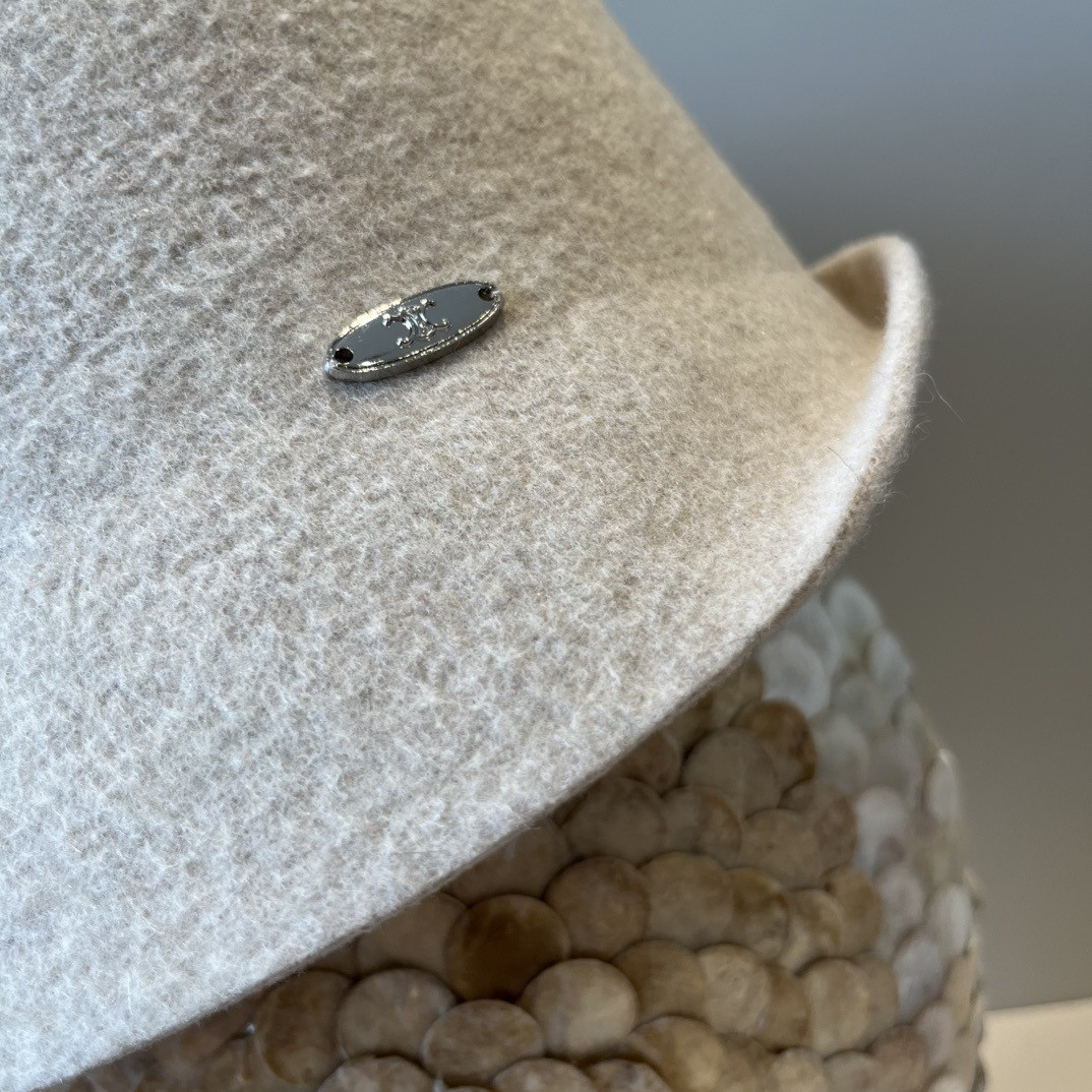 Ce1i*e bucket hat 57cm head circumference