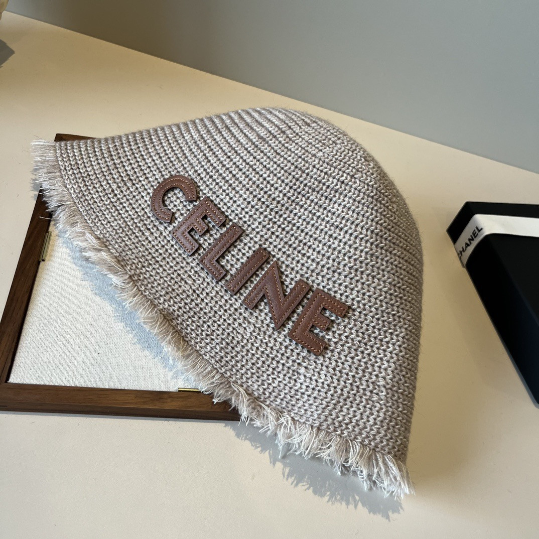 Ce1i*e bucket hat 57cm head circumference