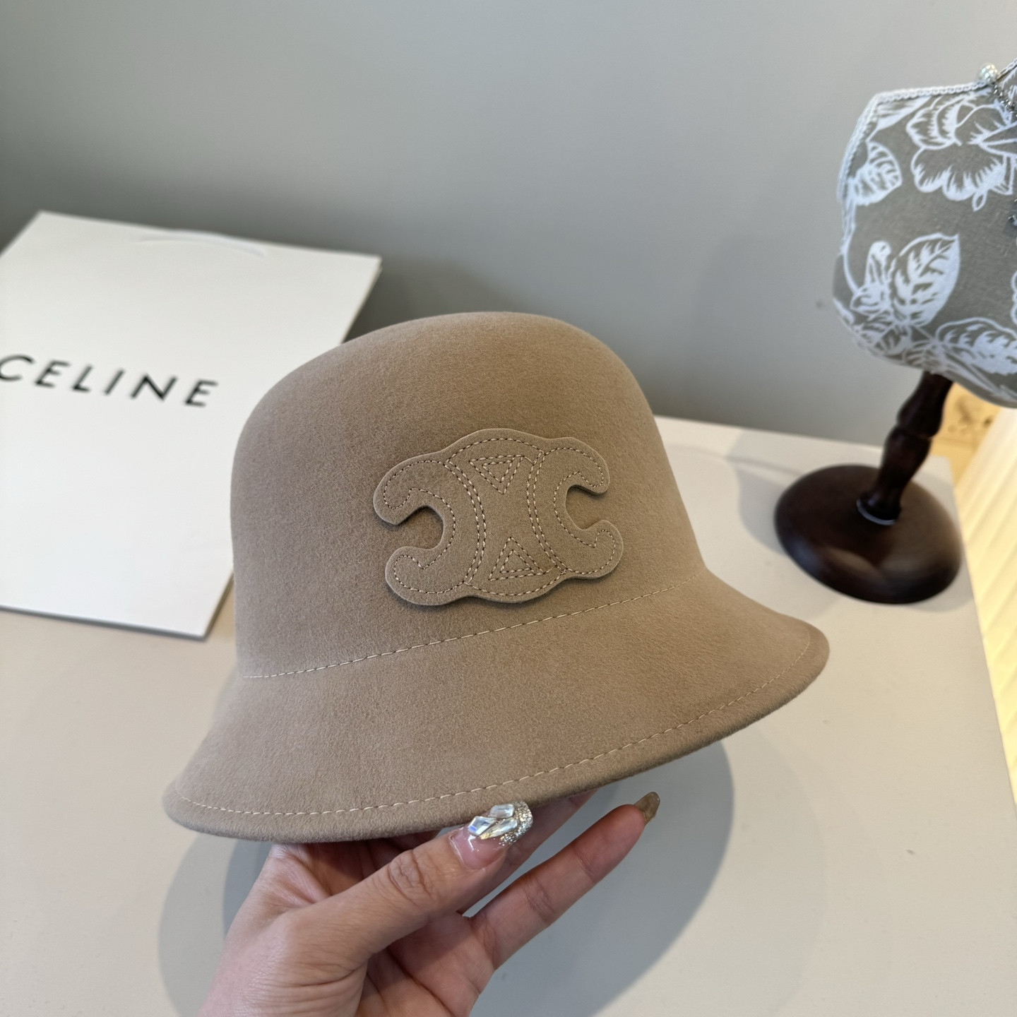 Ce1i*e wool bucket hat 57cm head circumference