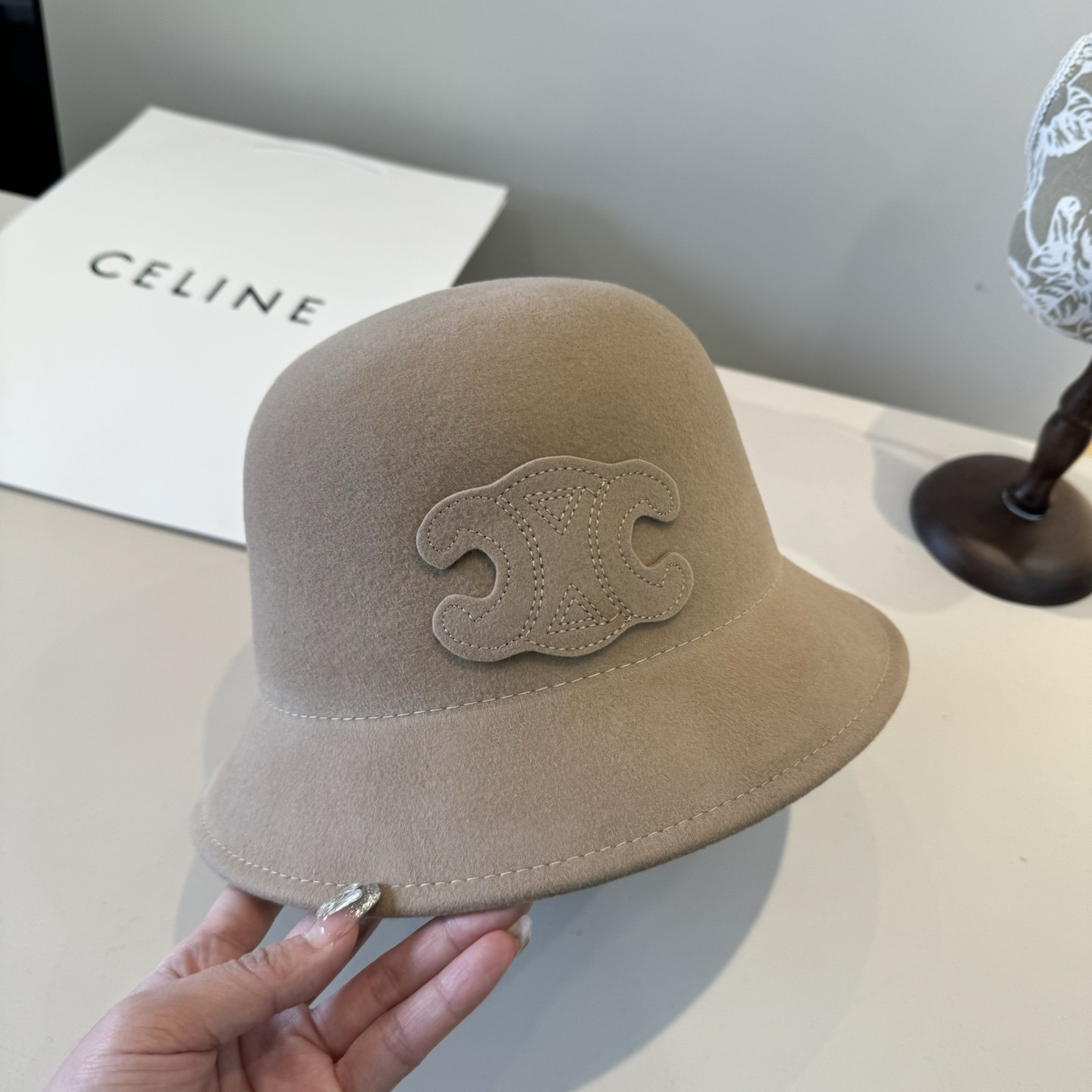 Ce1i*e wool bucket hat 57cm head circumference