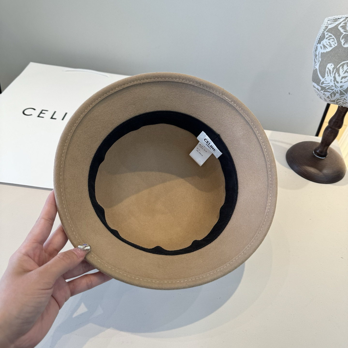 Ce1i*e wool bucket hat 57cm head circumference