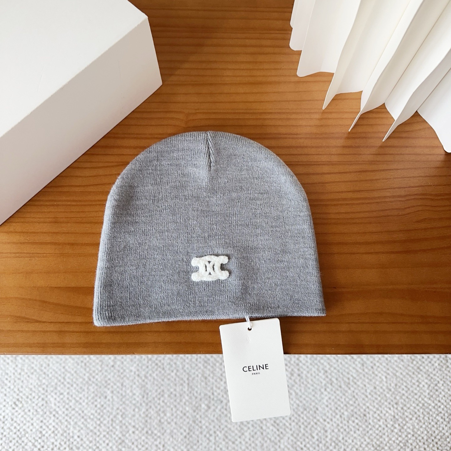 Ce1i*e beanie