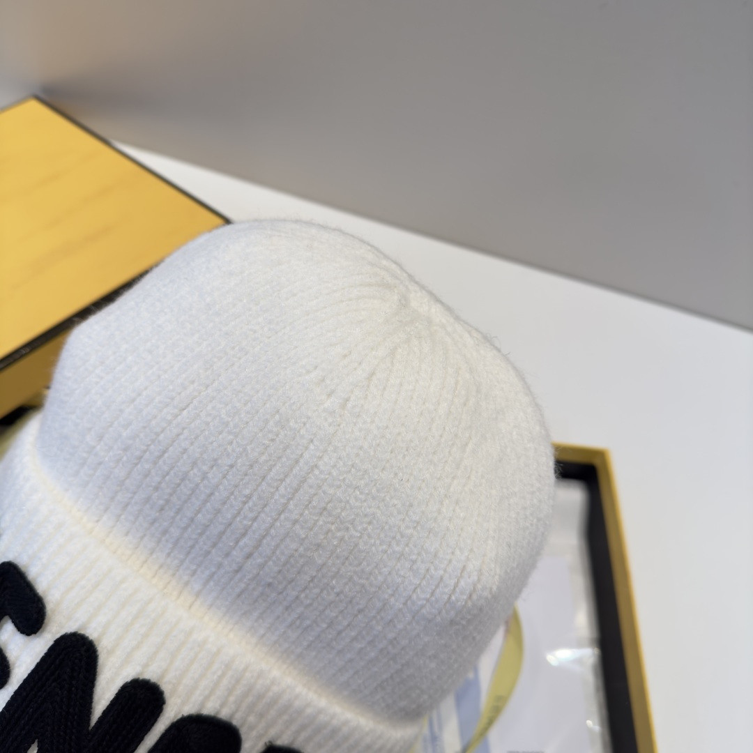 F**di beanie