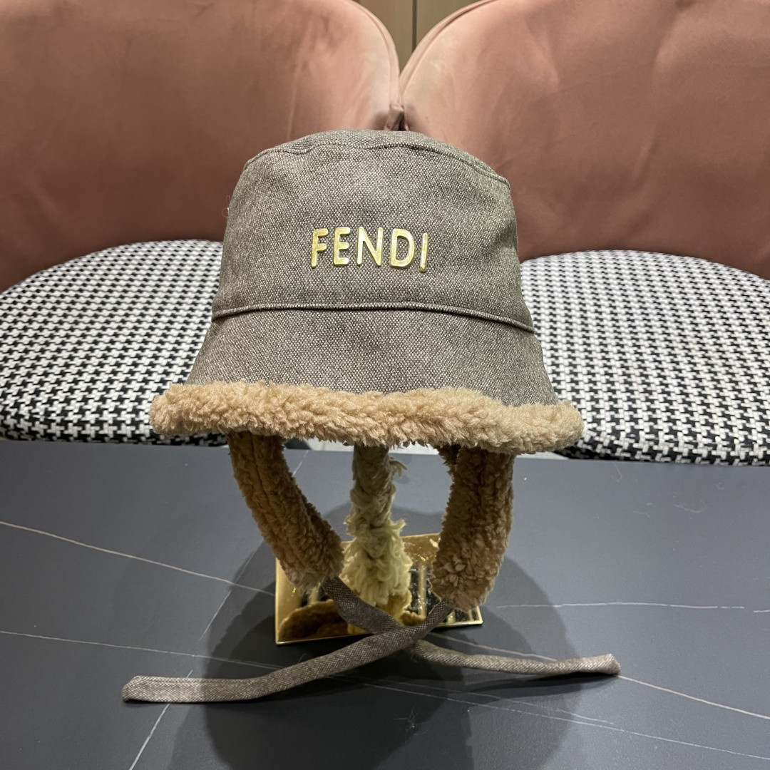 F**di bucket hat