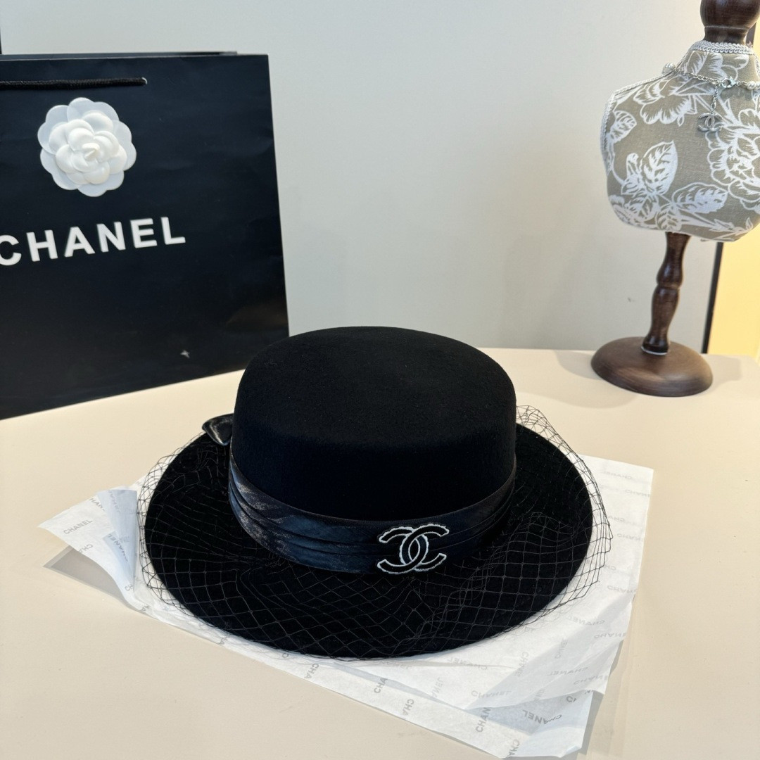 Ch**el wool felt hat 57cm head circumference