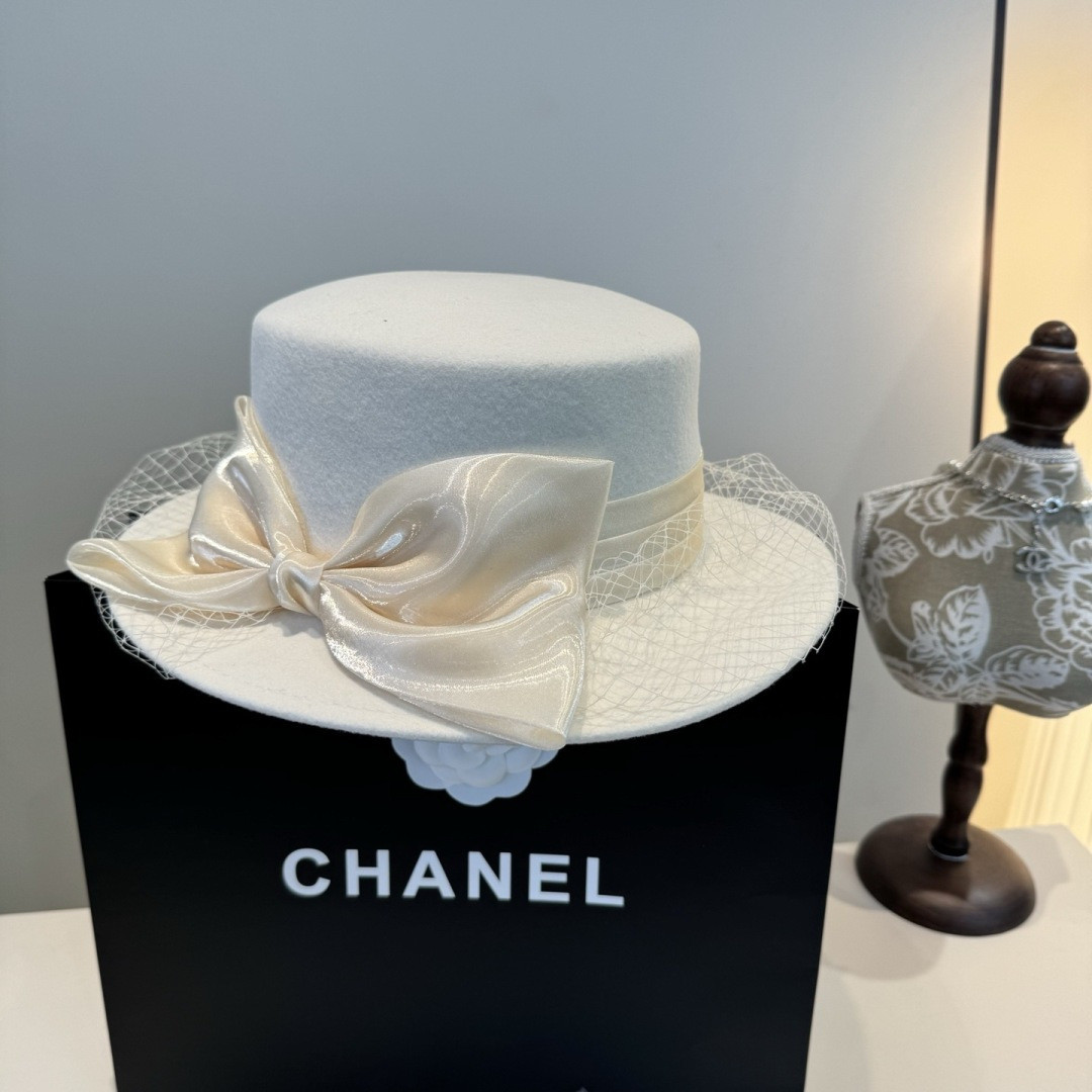 Ch**el wool felt hat 57cm head circumference