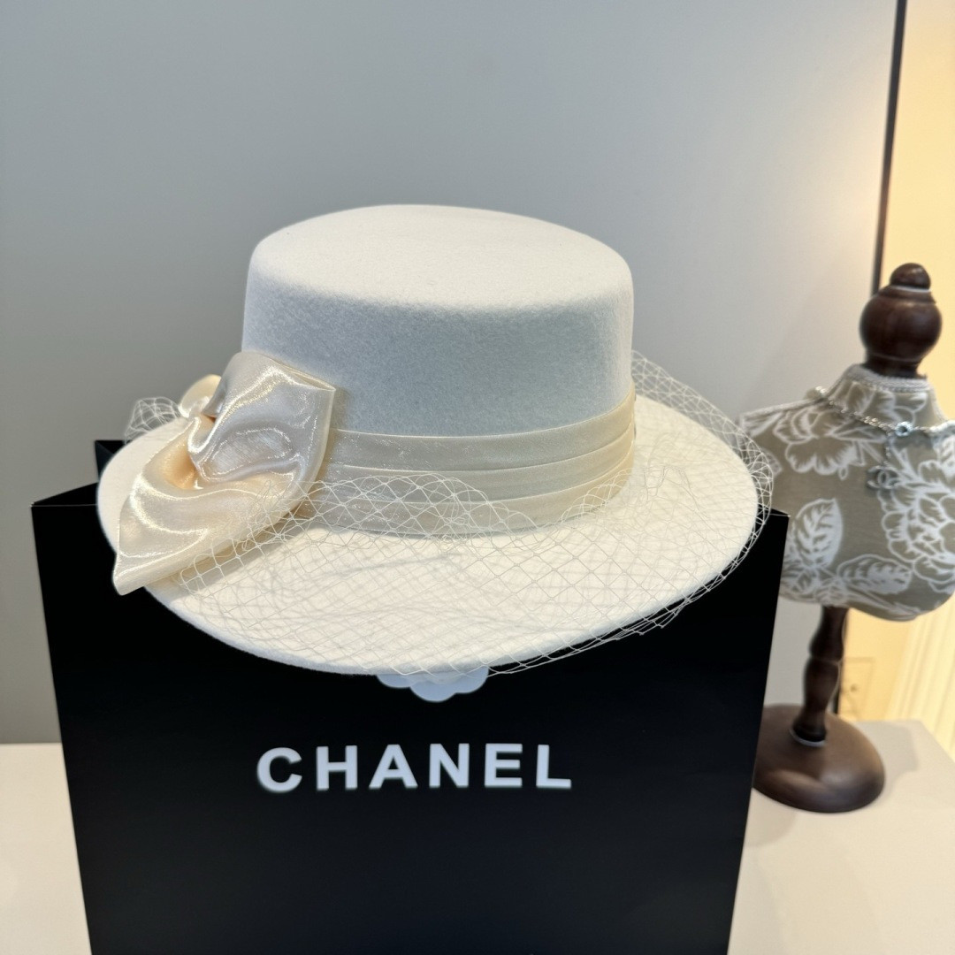 Ch**el wool felt hat 57cm head circumference