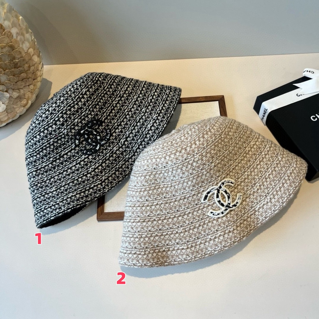 Ch**el knit bucket hat