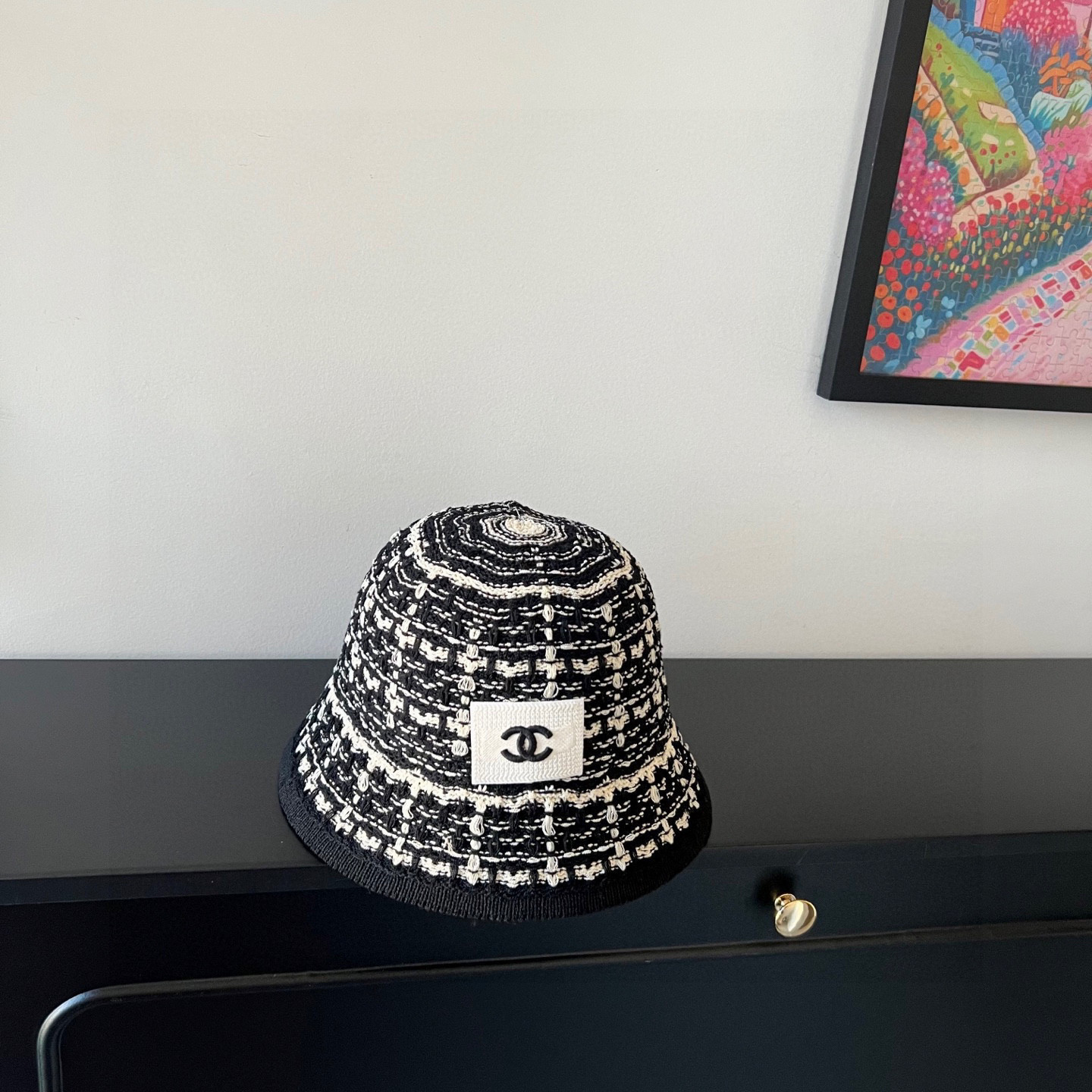 Ch**el bucket hat