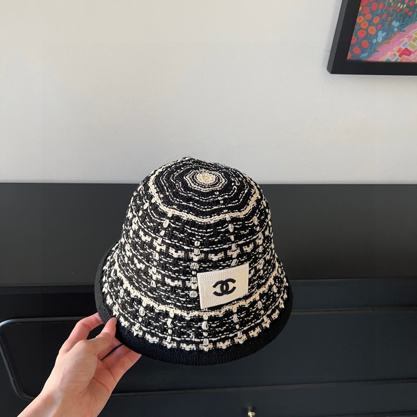 Ch**el bucket hat