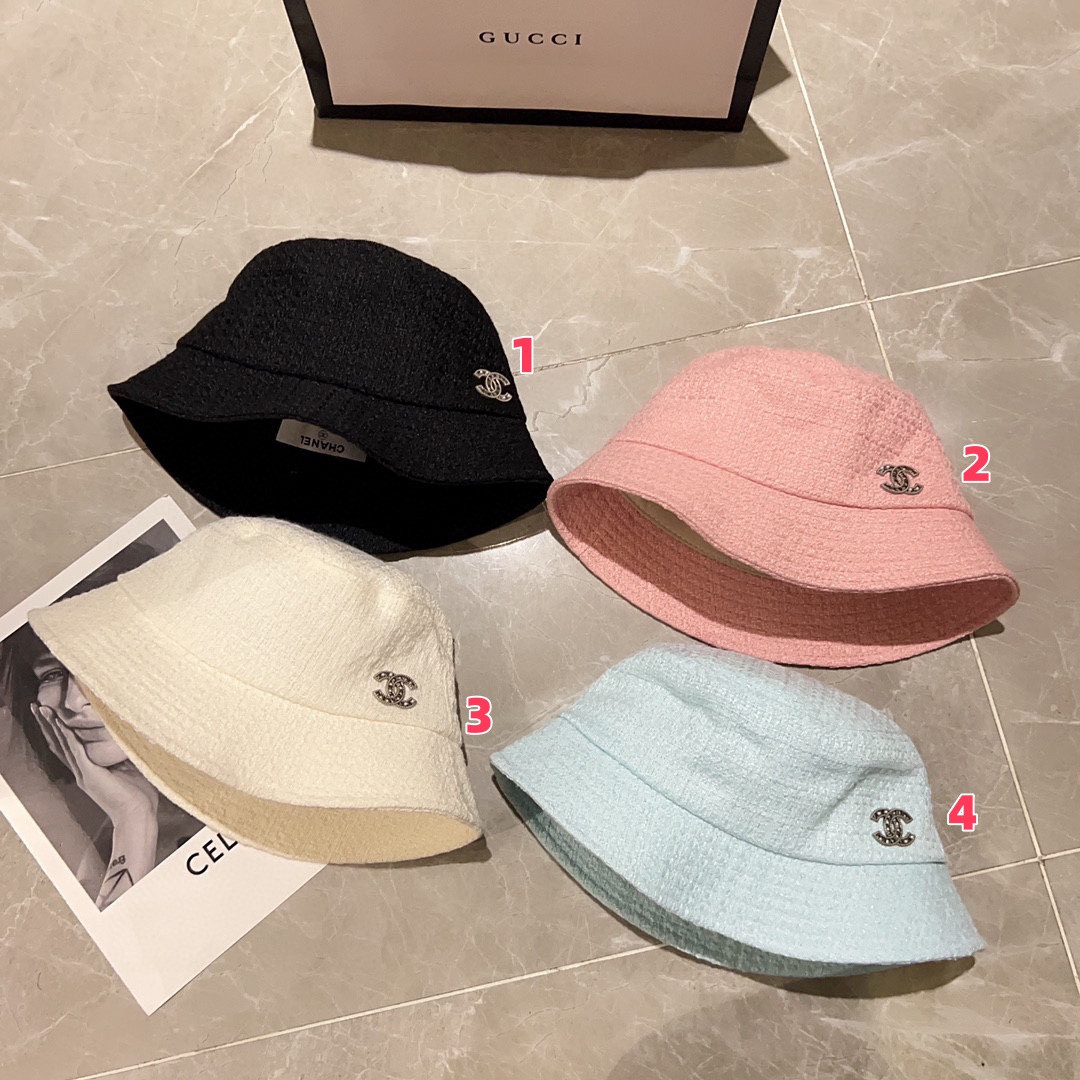 Ch**el bucket hat