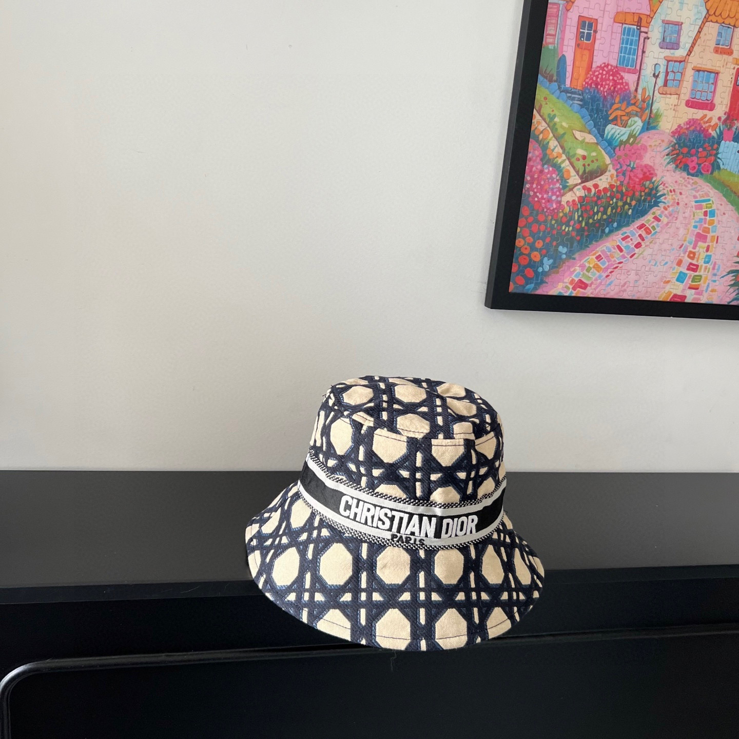 D10r bucket hat