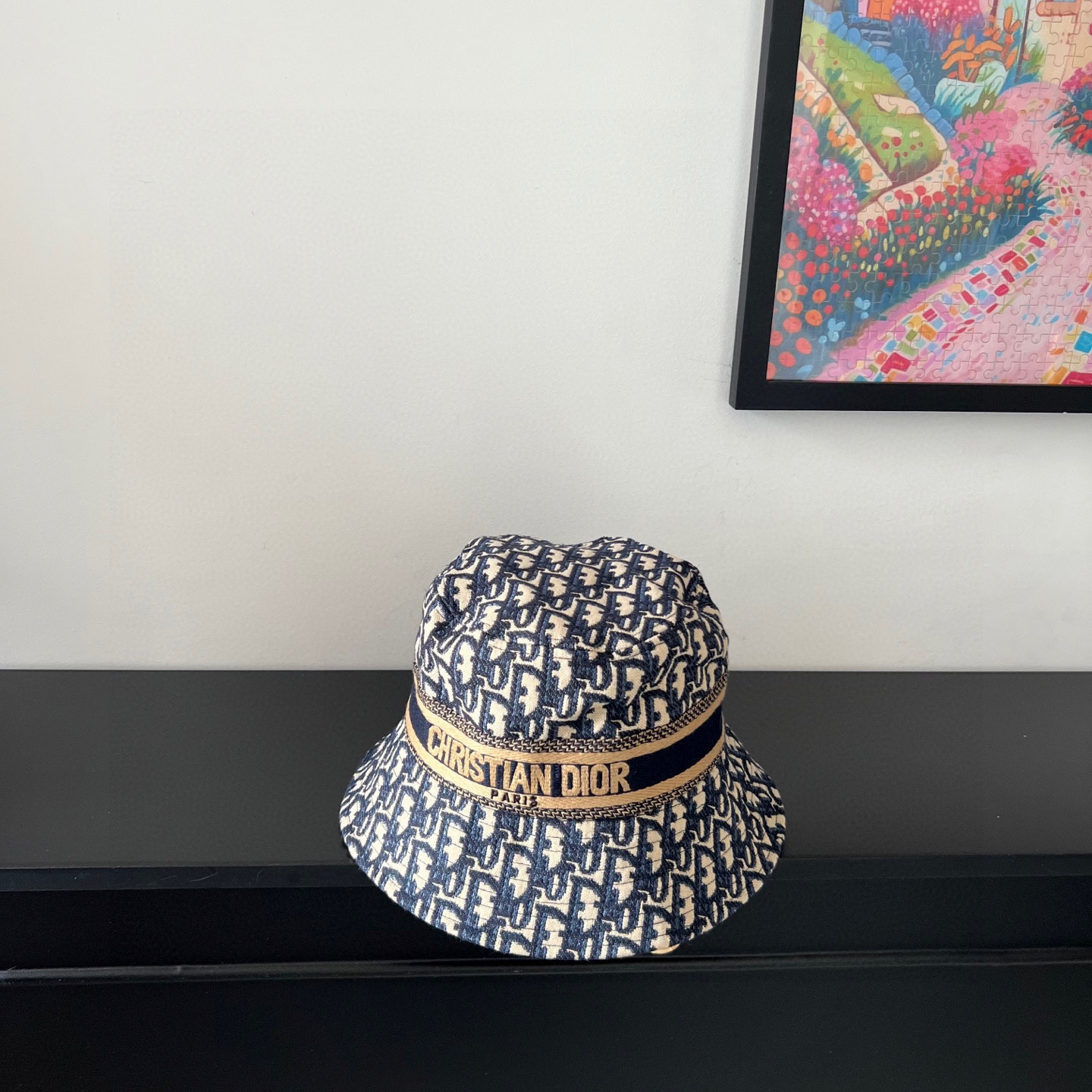 D10r bucket hat