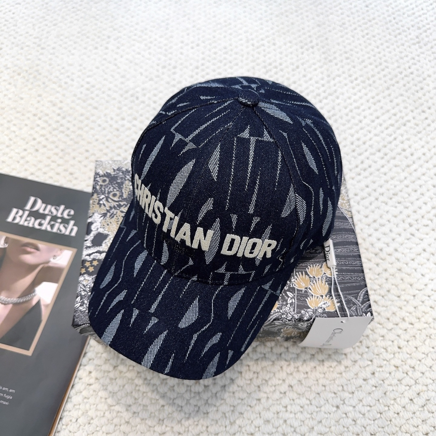 D10r baseball cap