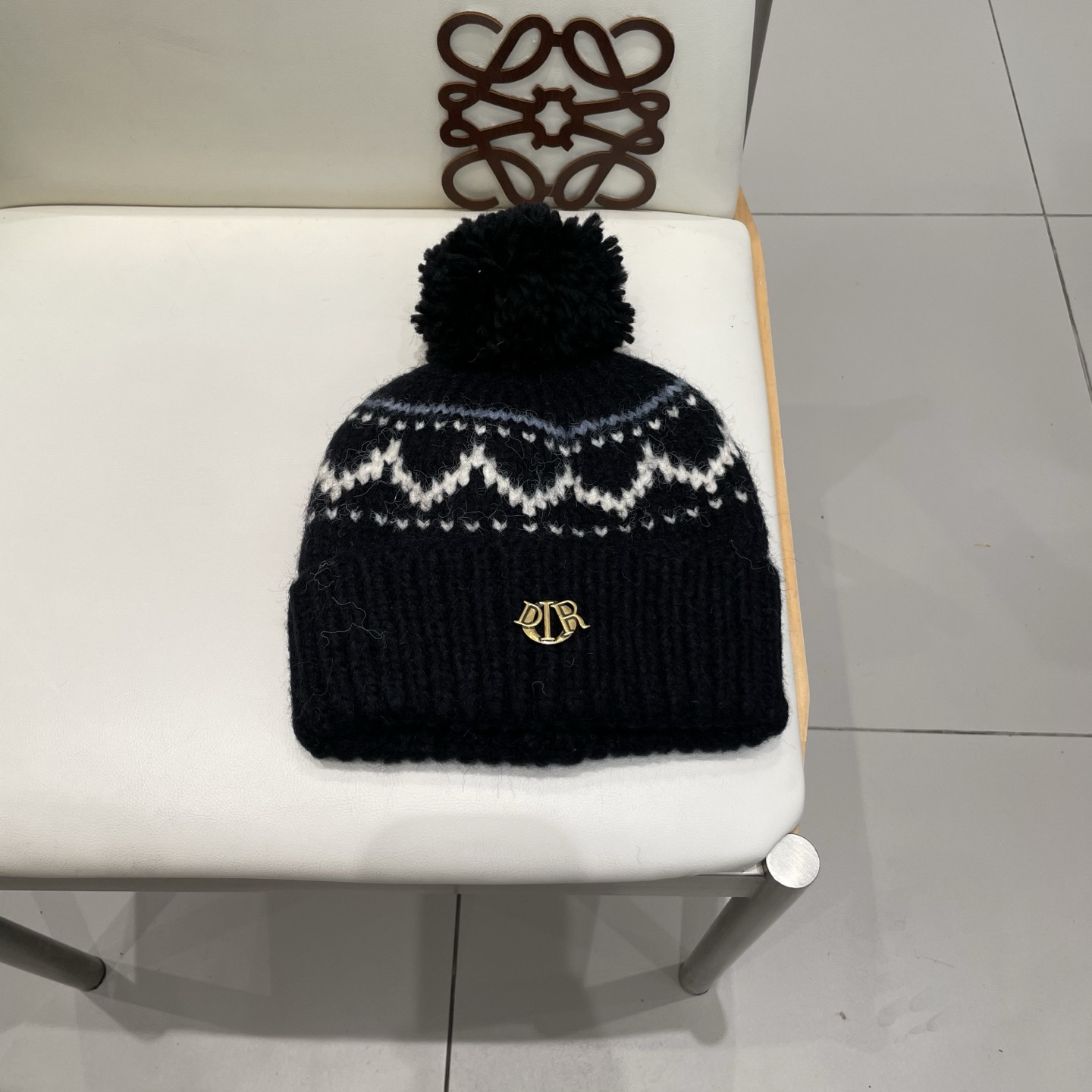 D10r beanie