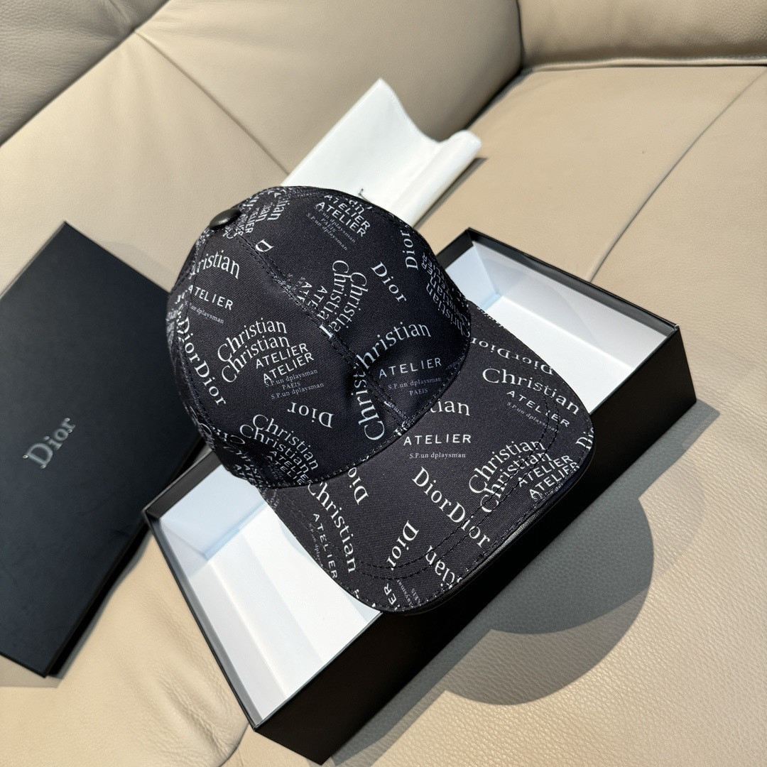 D10r baseball cap