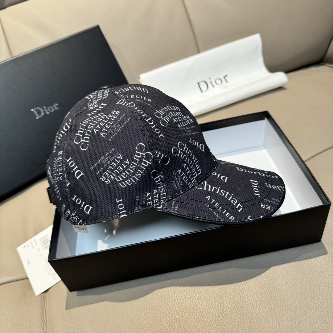 D10r baseball cap