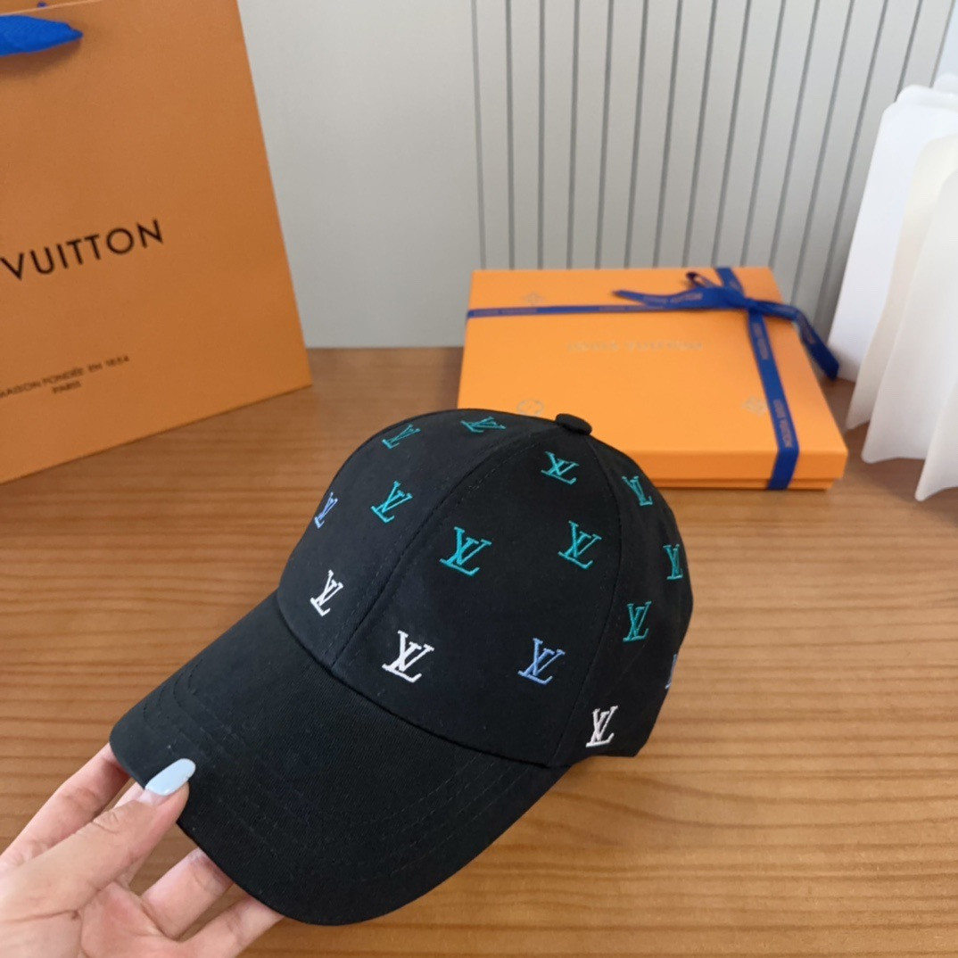 l0vis Vvtt0n baseball cap
