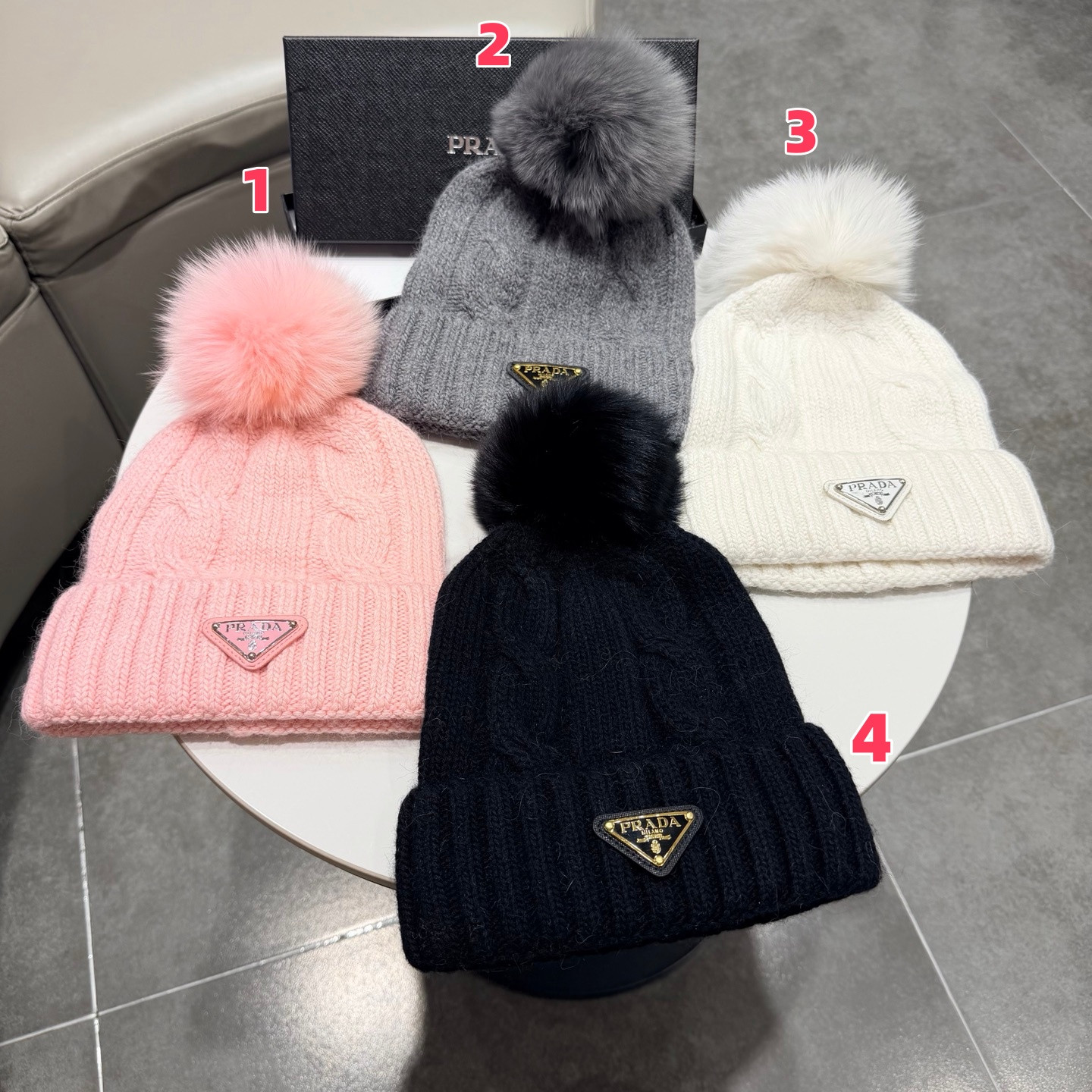 Pra*a beanie
