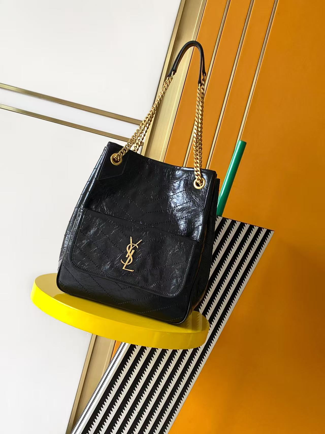 Y51 NIKI Small Shopping in Vintage Leather 25x30x8-12cm