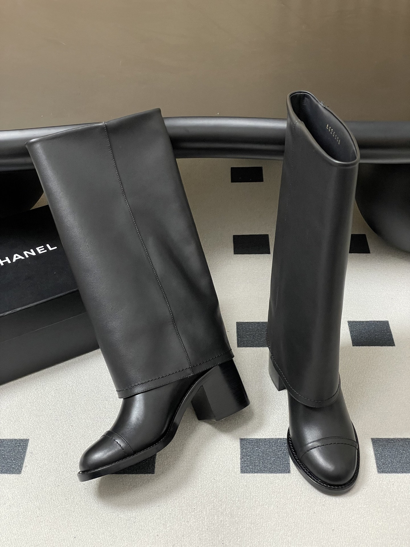 UA Ch**el High Boots 7cm Heel