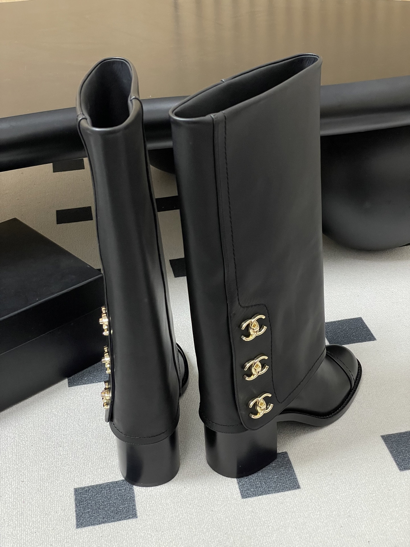 UA Ch**el High Boots 7cm Heel