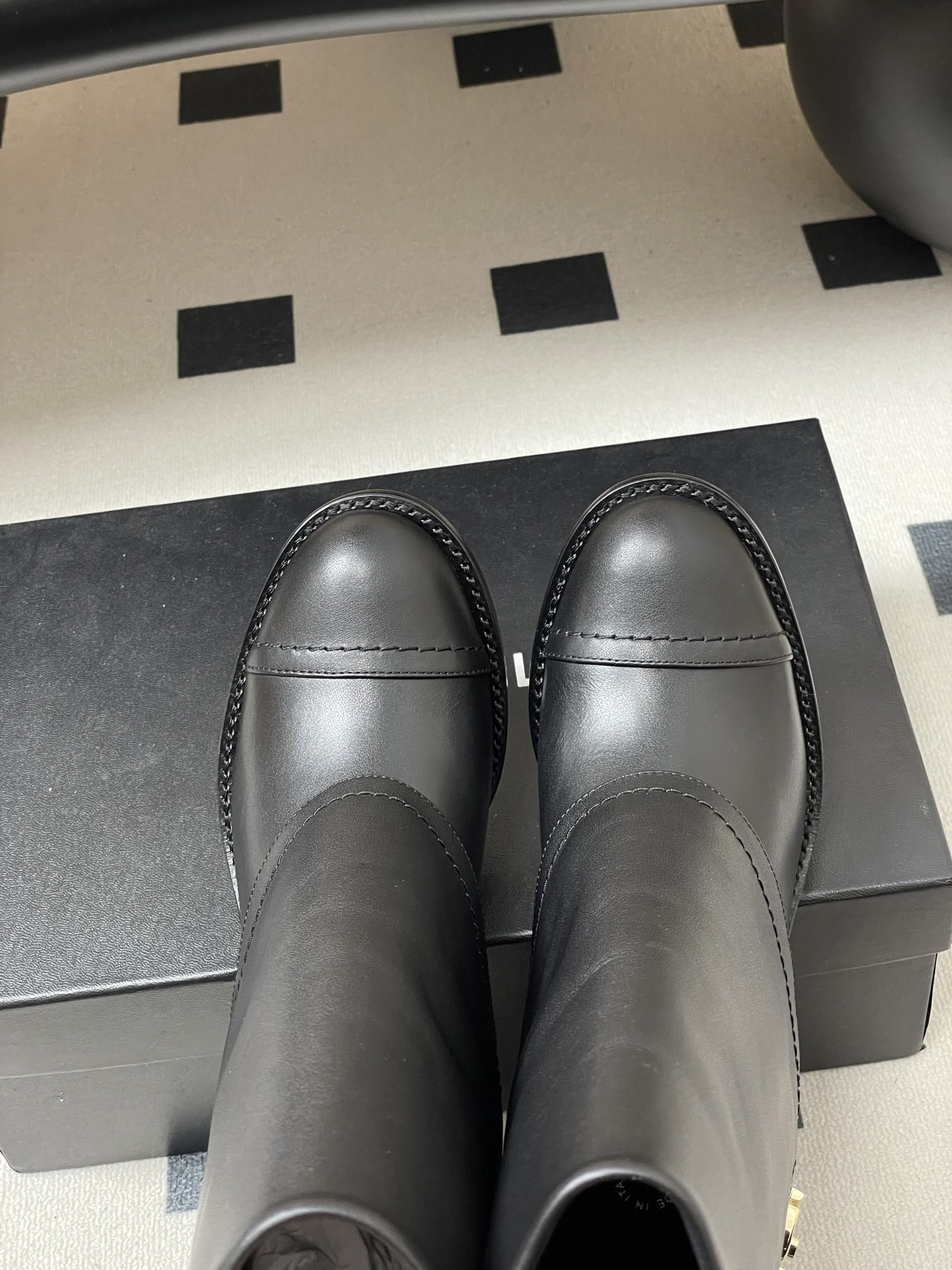 UA Ch**el Short Boots 7cm Heel