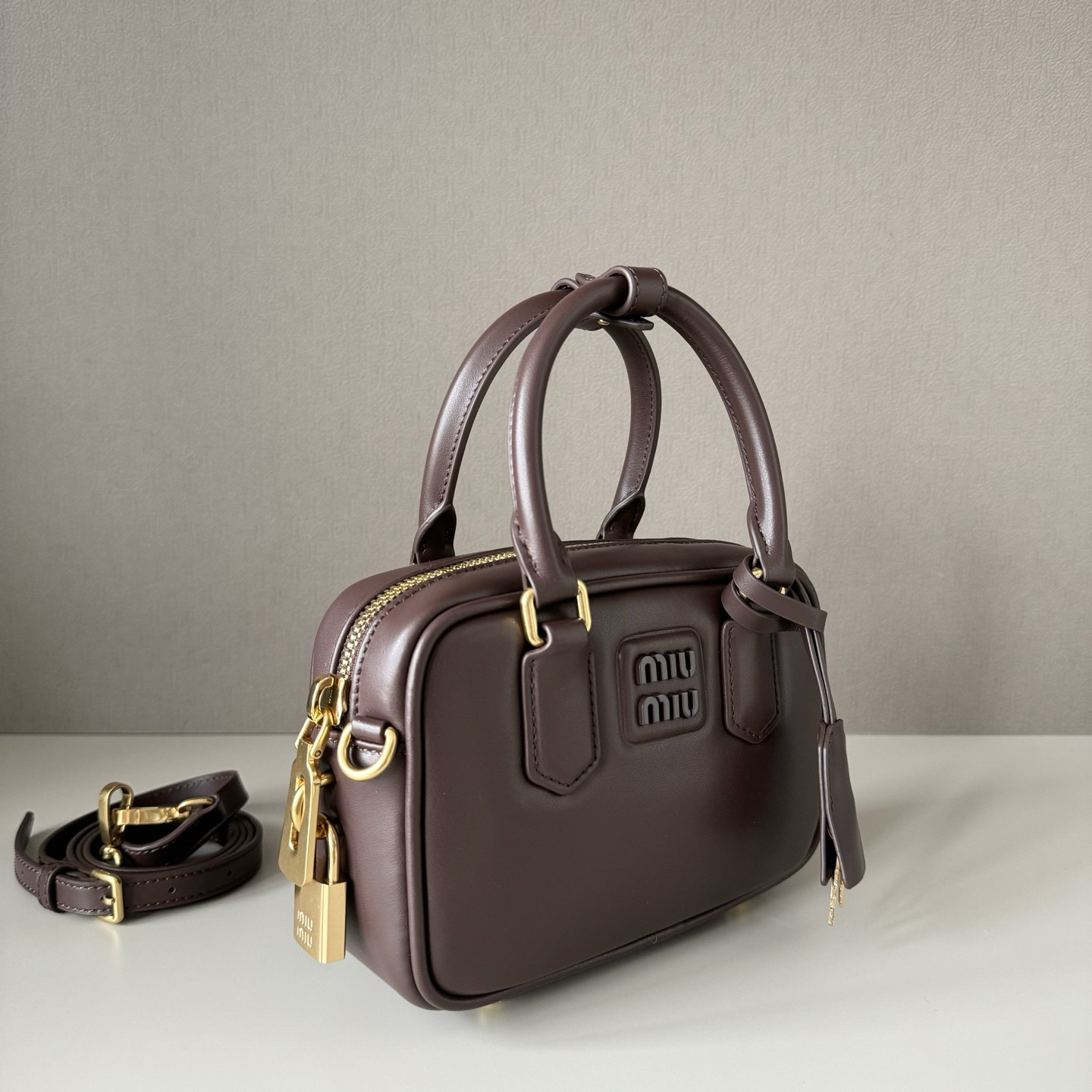 Miu Miu Arcadie Leather Bag 13x19x6cm