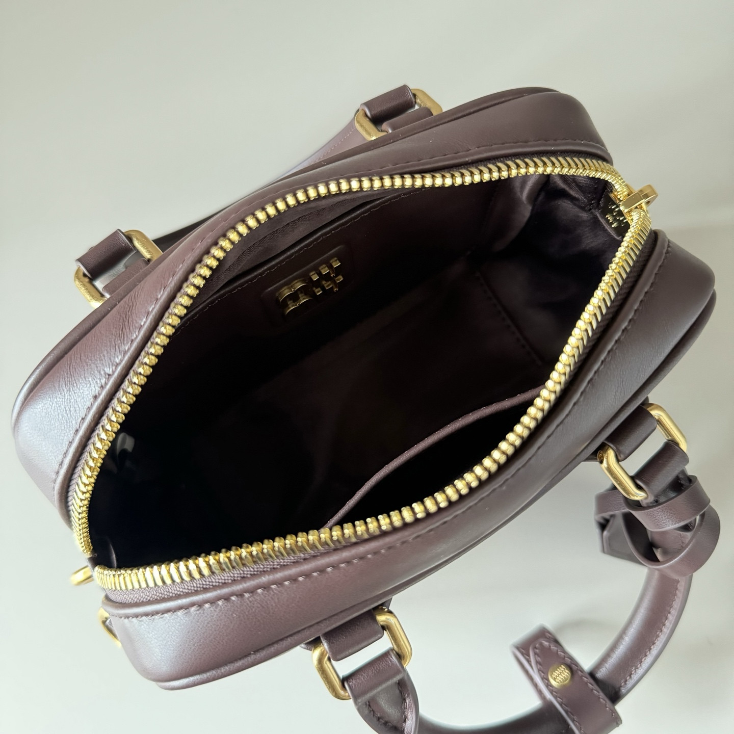 Miu Miu Arcadie Leather Bag 13x19x6cm