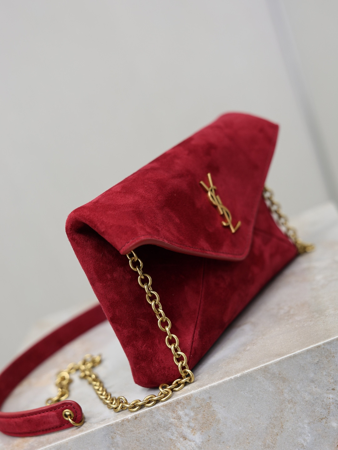 Y51 CASSANDRE Chain Clutch 19x12x3cm