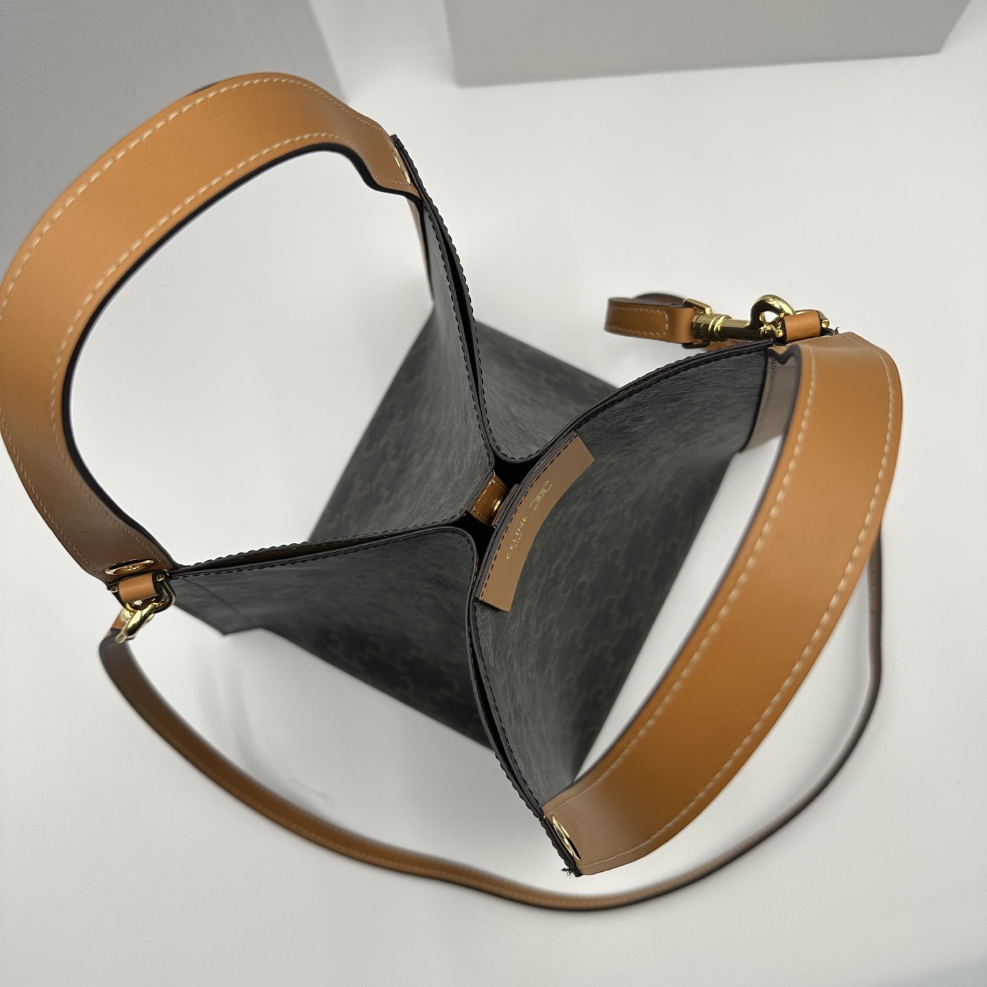 Ce1i*e Small Cube Bag 18.5x21x17cm