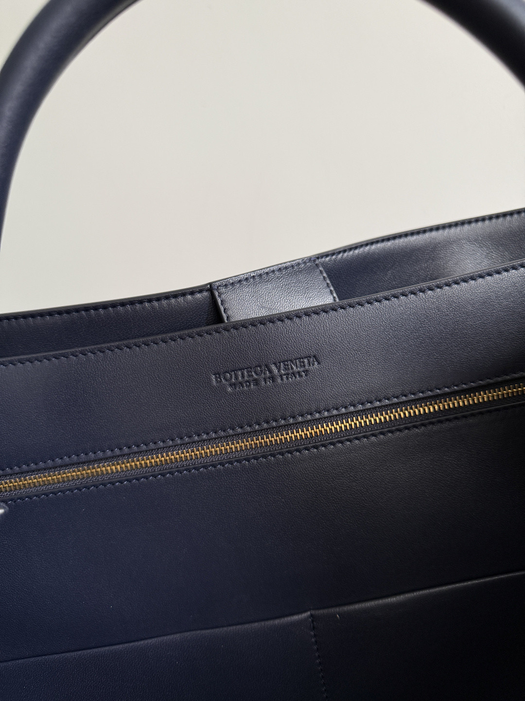 B0tt*ga Ven*ta Large Andiamo 35x42x18cm