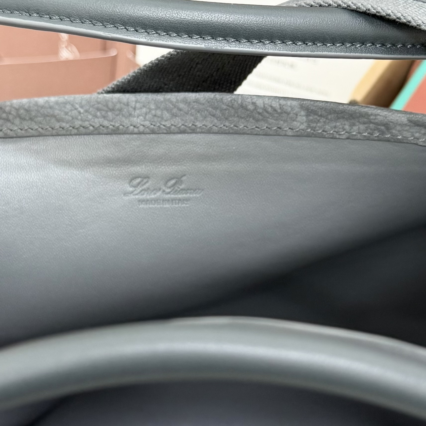 L0r0 P1ana Large Bale Bag 28x36x22cm