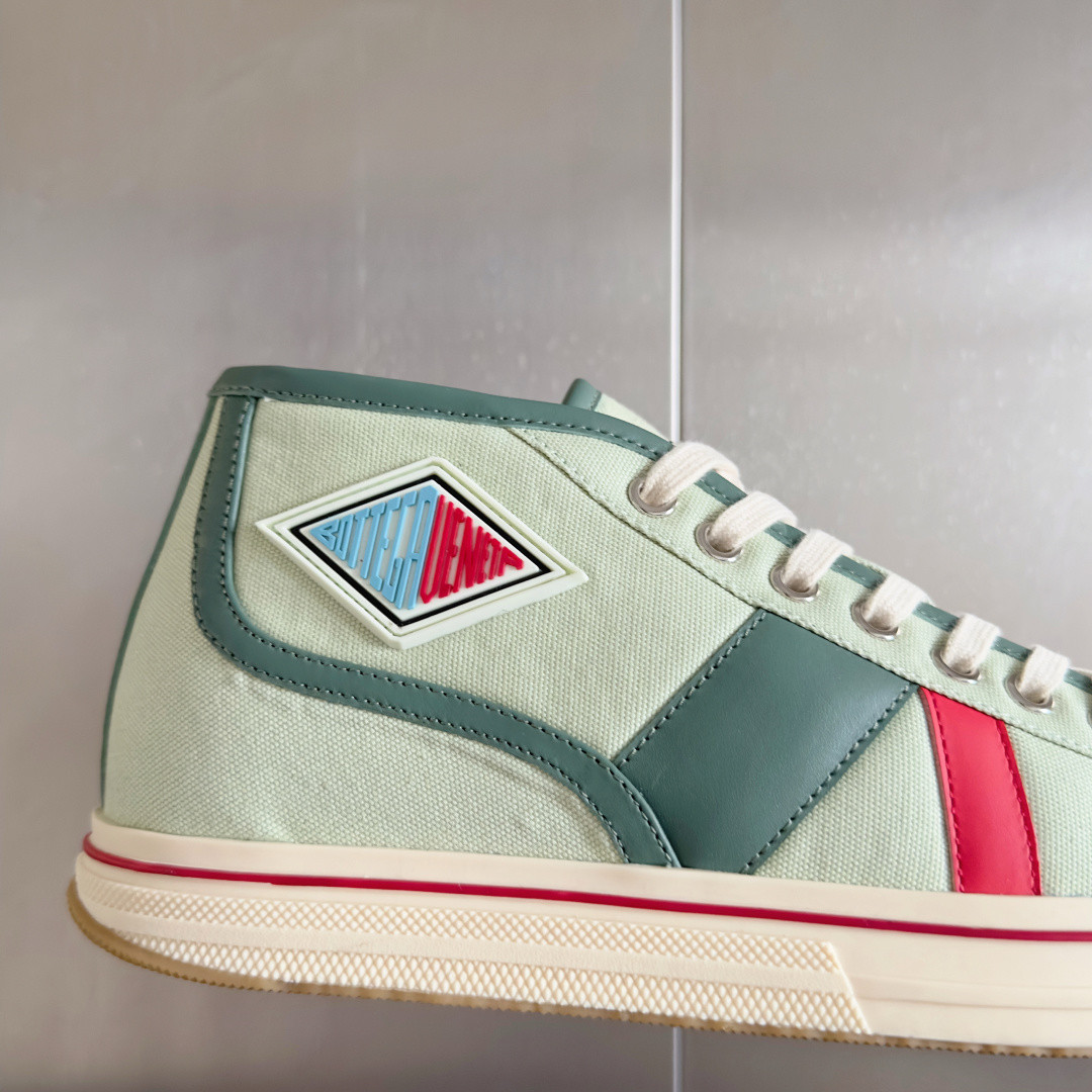 ua b0tt*ga Ven*ta eliot sneaker